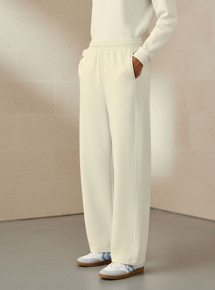 بنطلون بقصة مستقيمة وخصر مطاطي من لي كوبر-women-clothing-bottoms-joggers-image-1