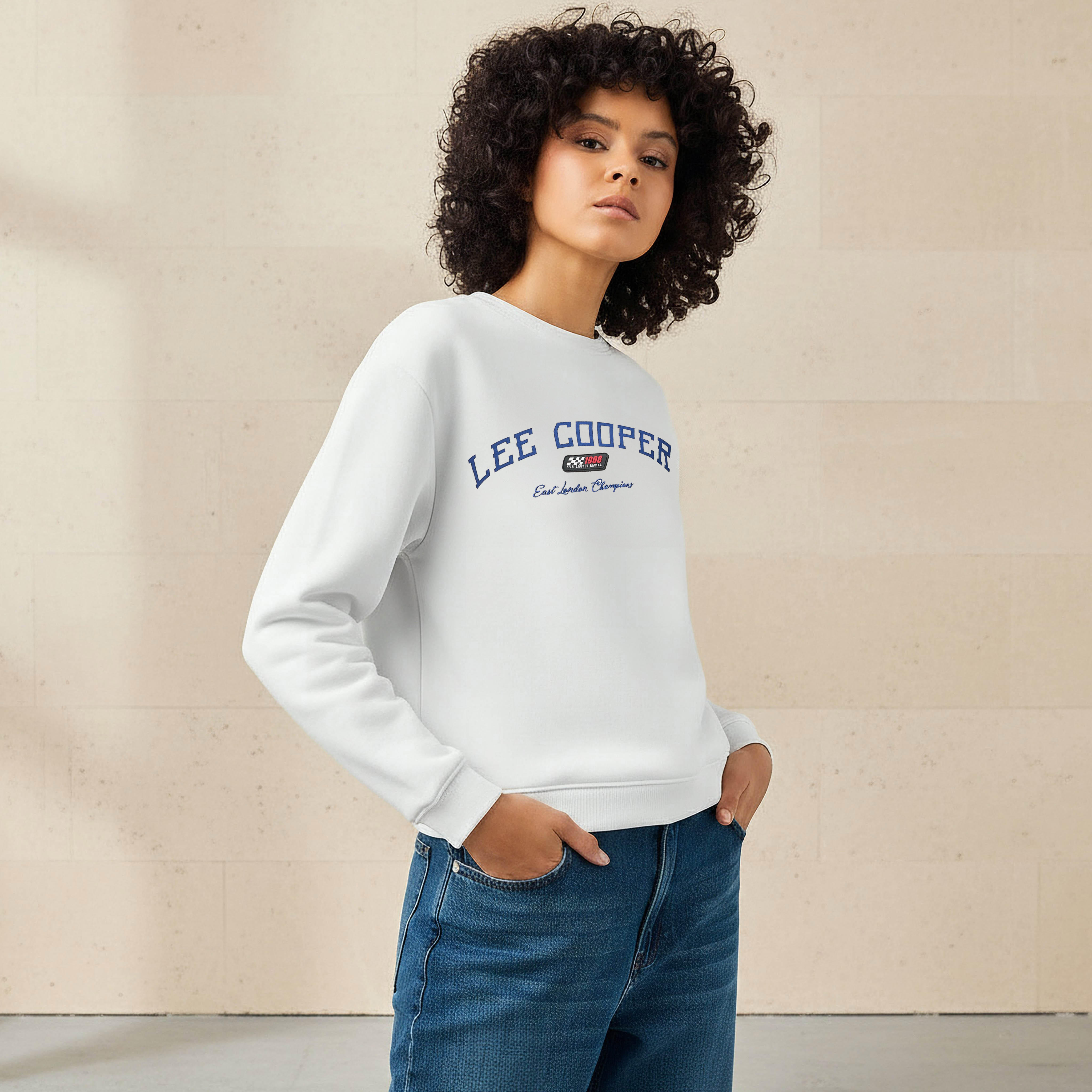 سويت شيرت بقصة عادية وطبعات من لي كوبر-women-winterwear-hoodiesandsweatshirts-sweatshirts-image-1