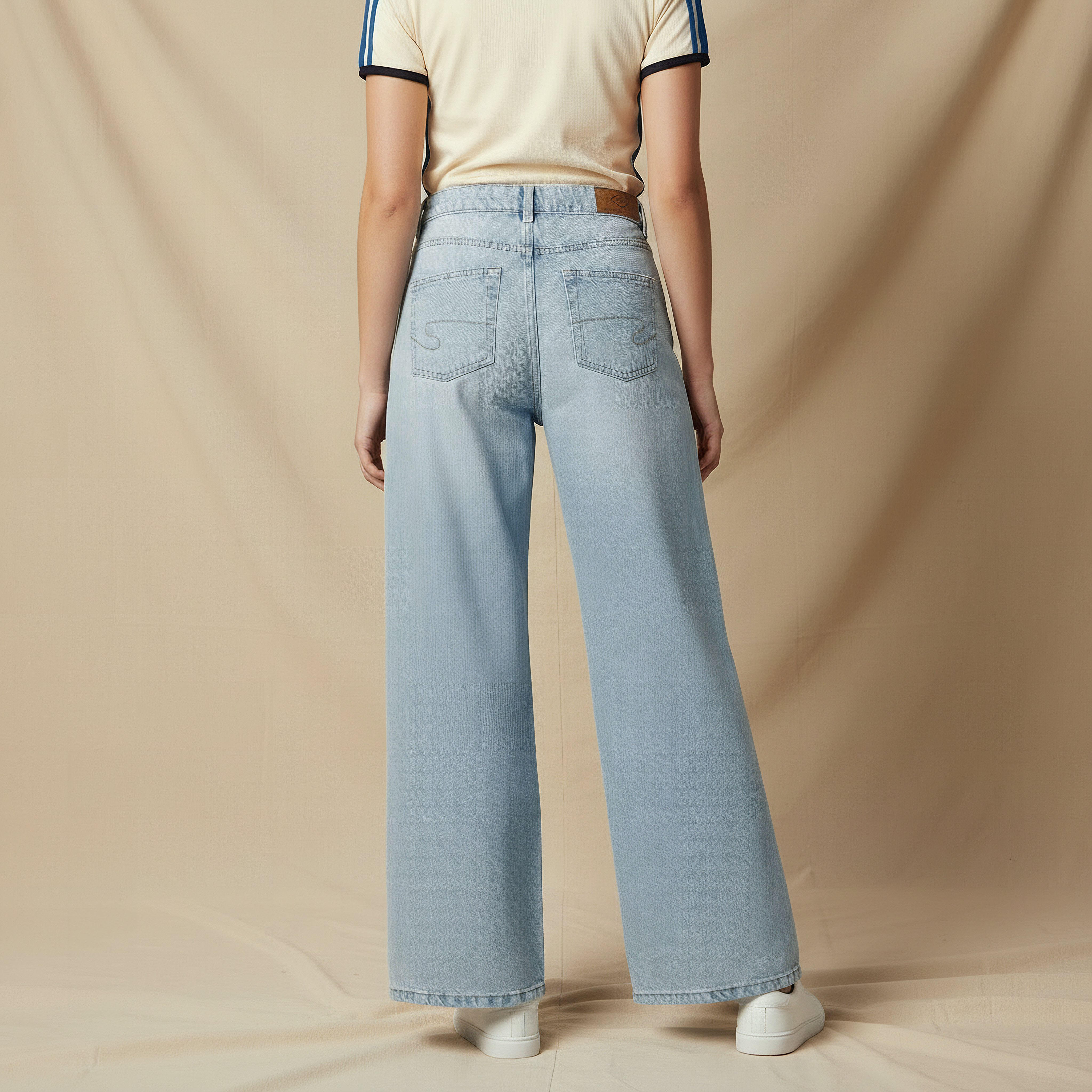 بنطلون جينز بخصر مرن وساق واسعة من لي كوبر-women-clothing-bottoms-jeans-image-2