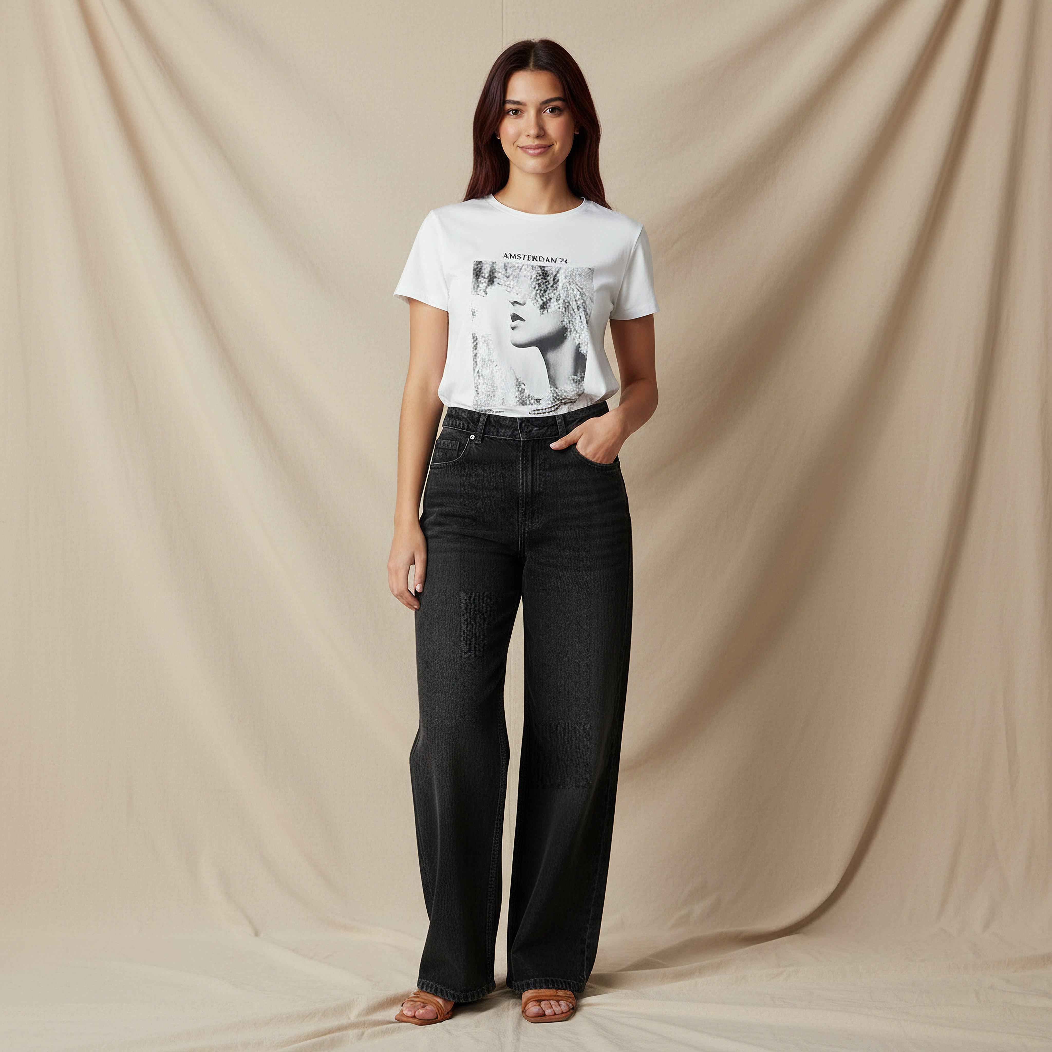بنطلون جينز بخصر مرن وساق واسعة من لي كوبر-women-clothing-bottoms-jeans-image-2