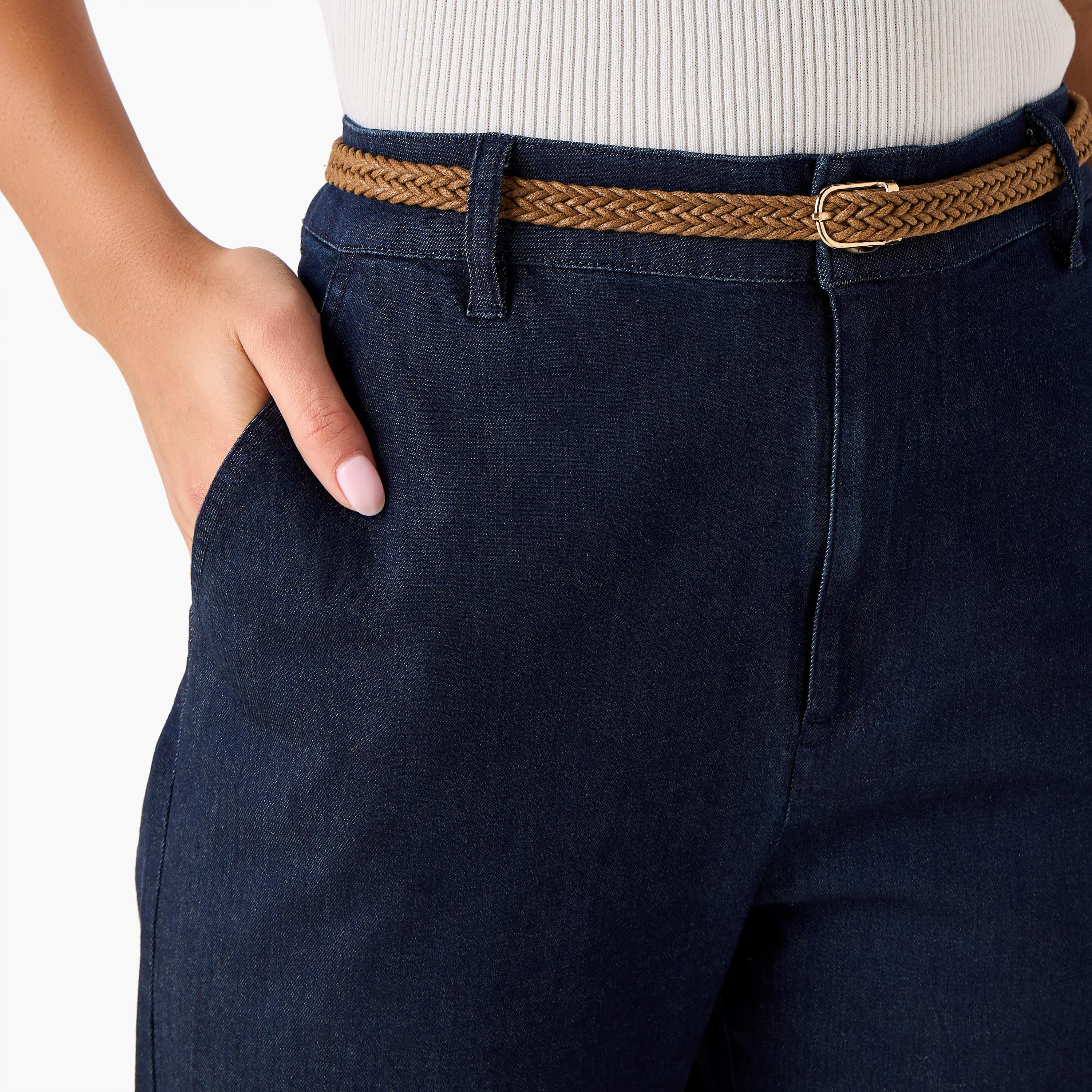 بنطلون بقصّة عادية وحزام مضفر من لي كوبر-women-clothing-bottoms-trousers-image-5