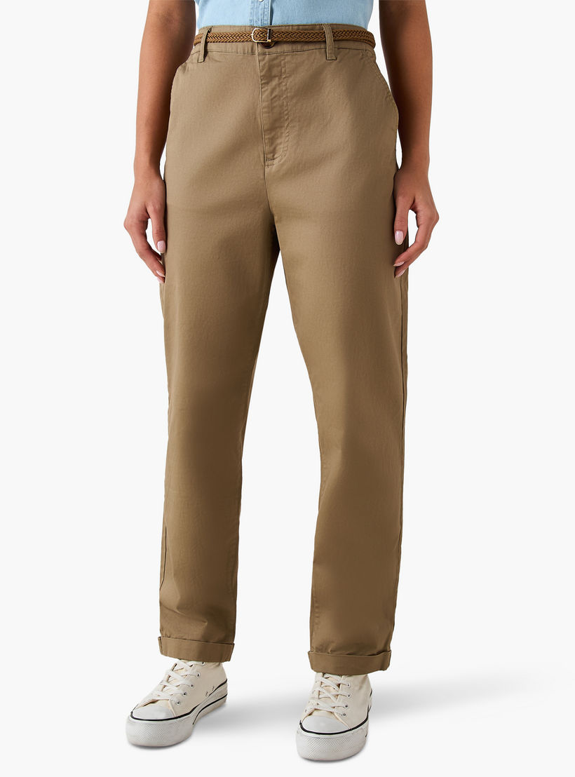 بنطلون بقصّة عادية وحزام مضفر من لي كوبر-women-clothing-bottoms-trousers-image-5