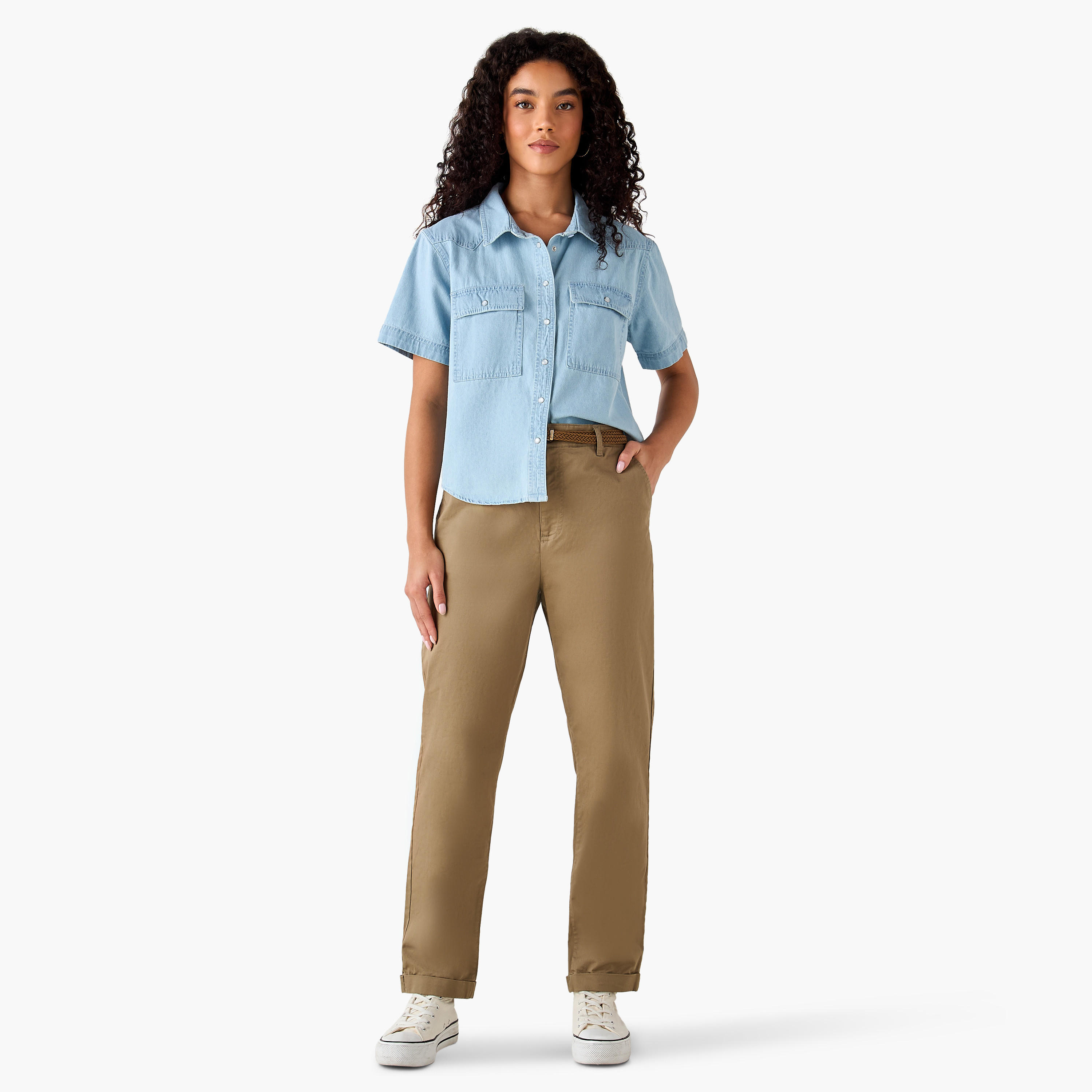 بنطلون بقصّة عادية وحزام مضفر من لي كوبر-women-clothing-bottoms-trousers-image-4