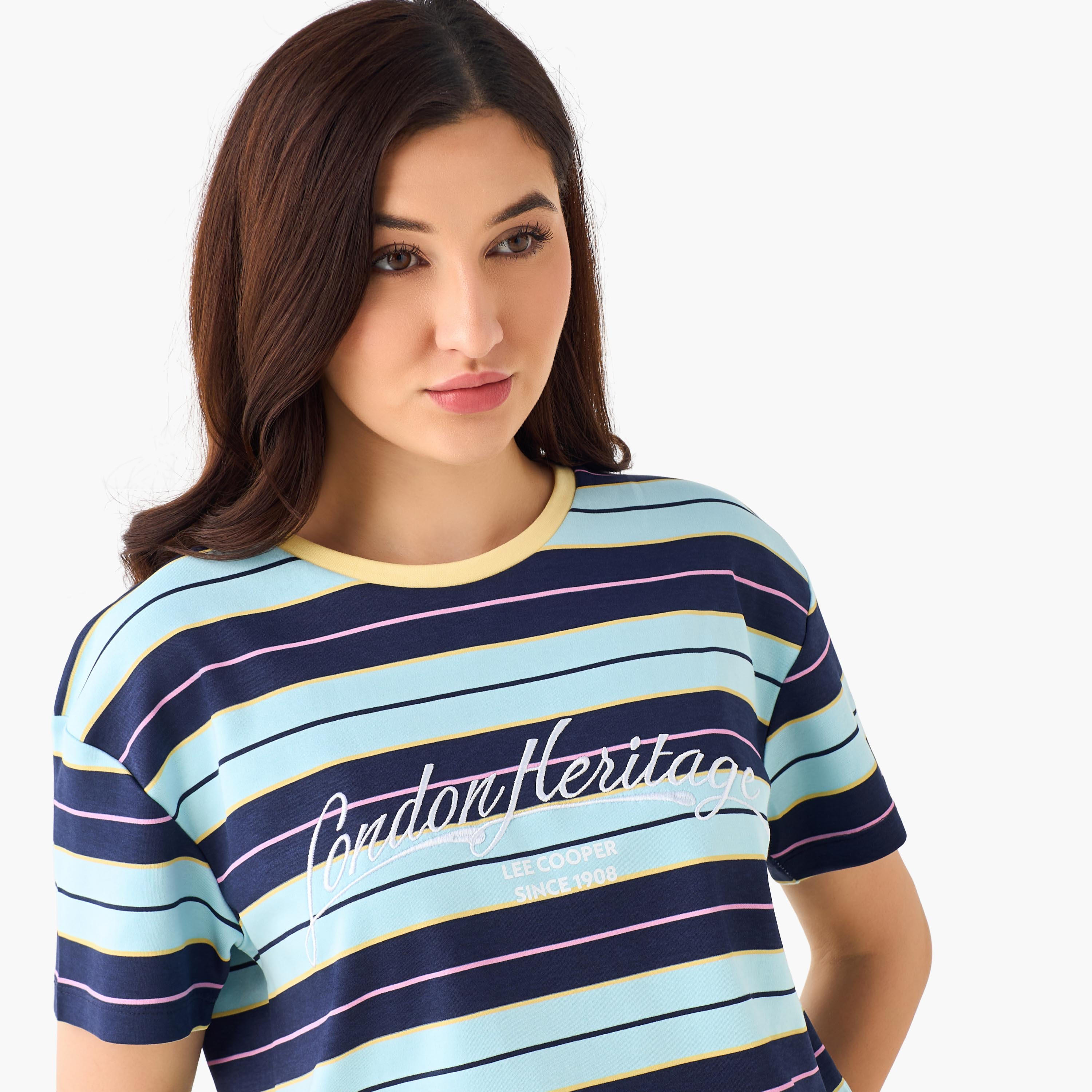 تيشيرت قطن بطبعات شعار من لي كوبر-women-clothing-tshirts-image-4
