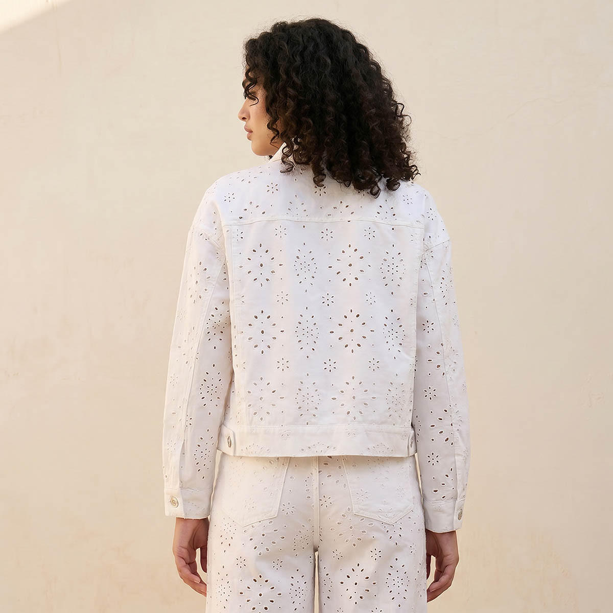 جاكيت بتطريز شفلي من لي كوبر-women-clothing-coordsets-image-4