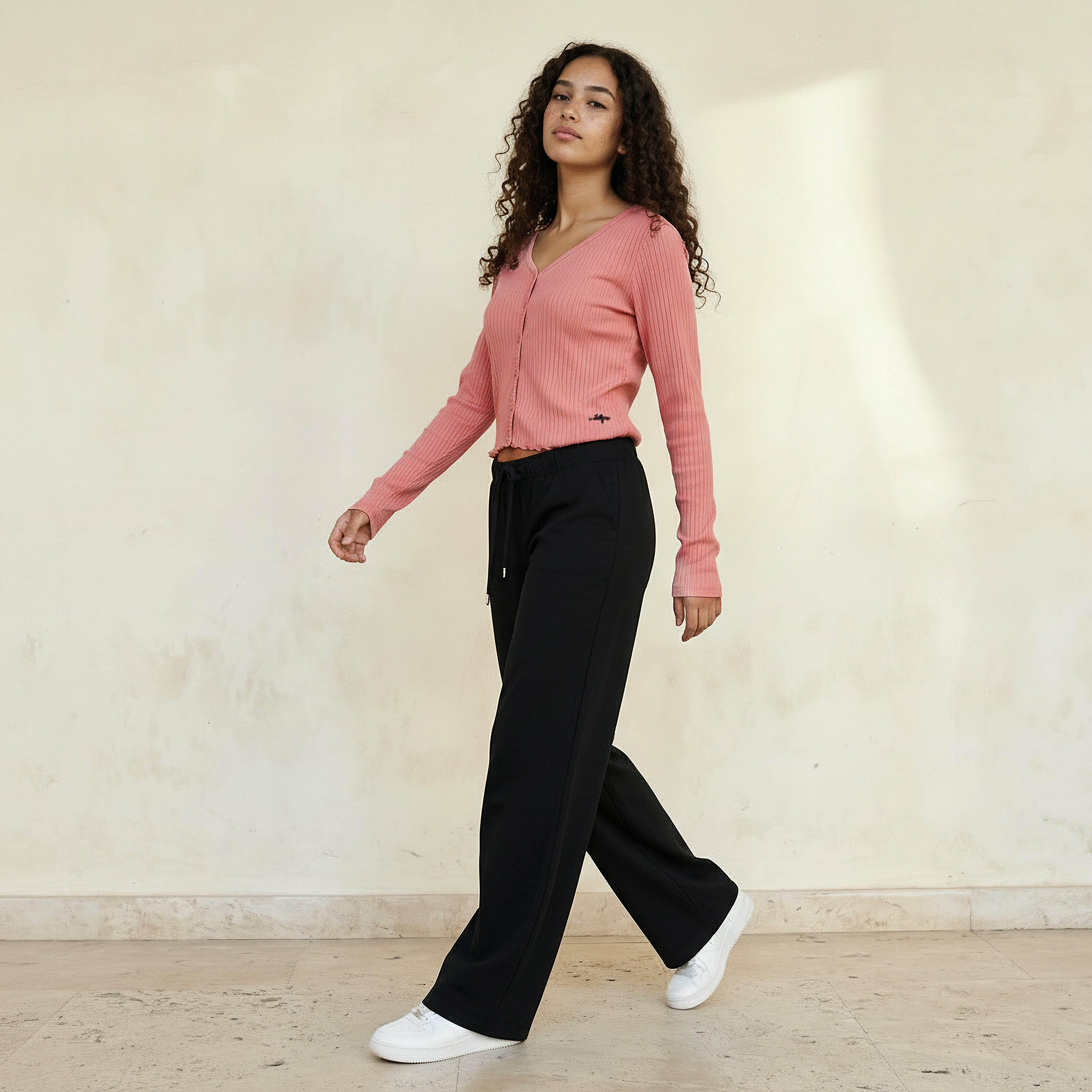 بلوزة قطن بأزرار أمامية من لي كوبر-women-clothing-tshirts-image-3