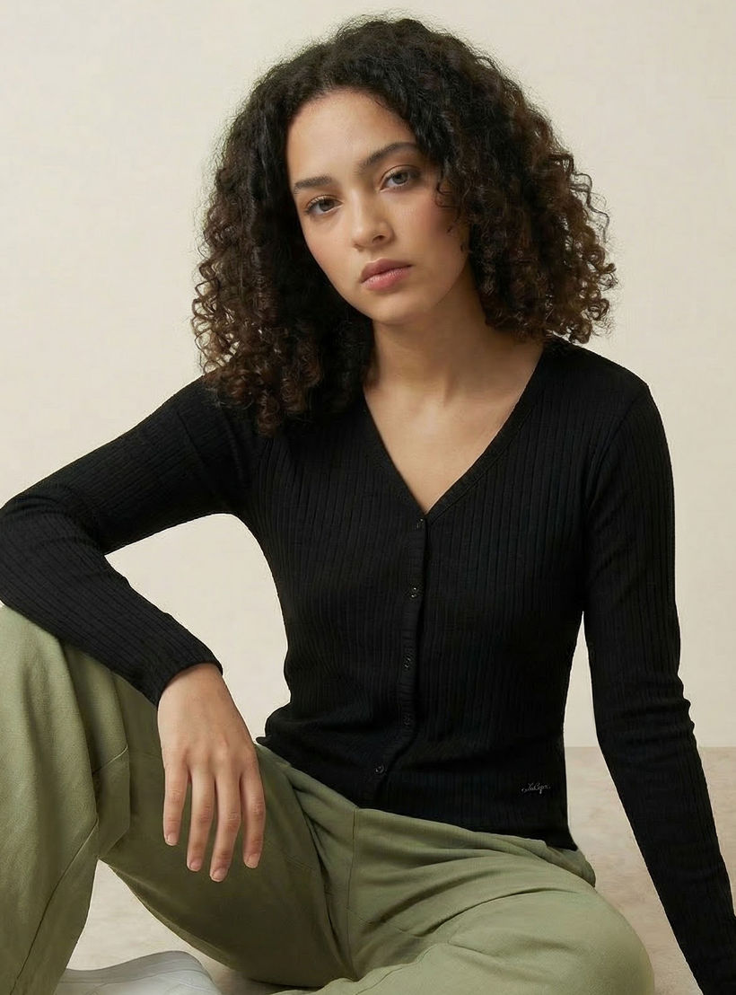بلوزة قطن بأزرار أمامية من لي كوبر-women-clothing-tshirts-image-1