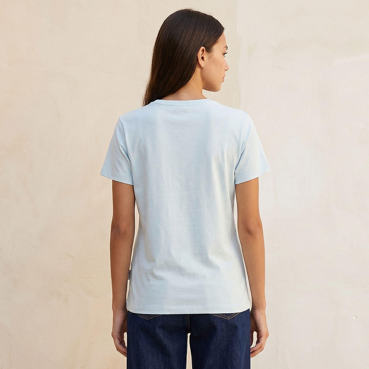 تيشيرت قطن بقصّة مريحة وطبعات من لي كوبر-women-clothing-tshirts-image-4
