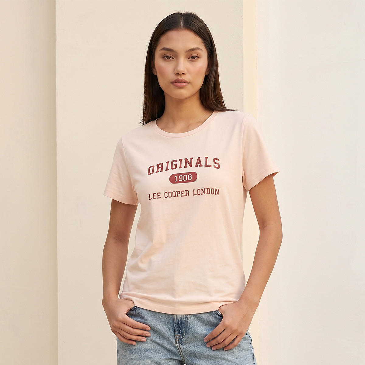 تيشيرت قطن بقصّة مريحة وطبعات من لي كوبر-women-clothing-tshirts-image-1