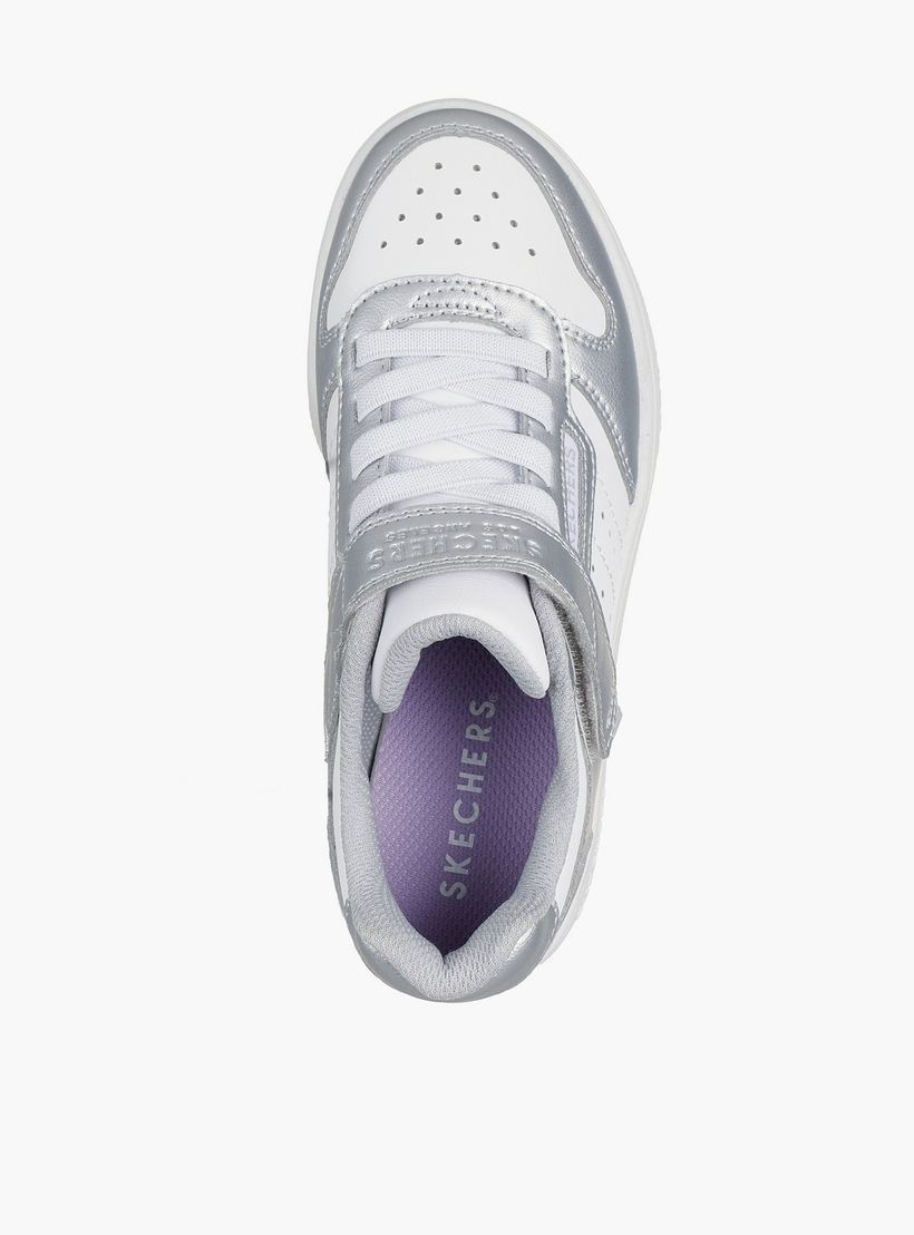 حذاء سنيكرز بشريط إغلاق لاصق "كويك ستريت" للبنات من سكيتشيرز-girls-shoes-sneakers-image-2
