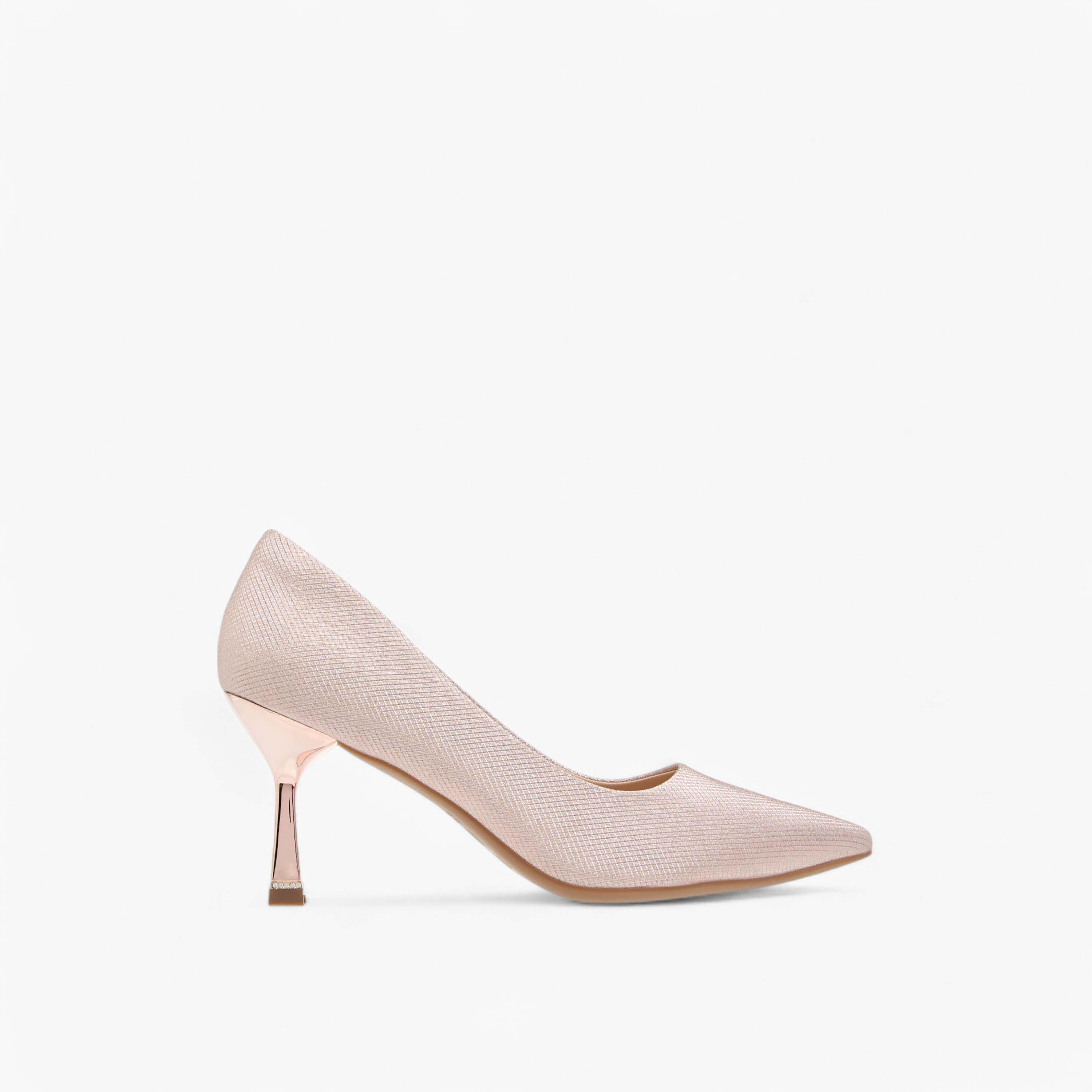حذاء كلاسيكي بارز الملمس سهل الارتداء بمقدمة مدببة وكعب ستيليتو من فلورا بيلا-women-shoes-heels-image-3
