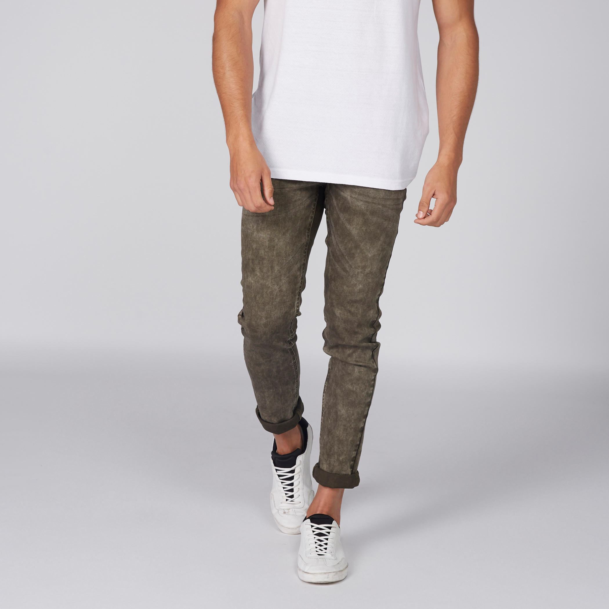 بنطال جينز طويل بجيوب من لي كوبر-men-clothing-bottoms-jeans-image-1