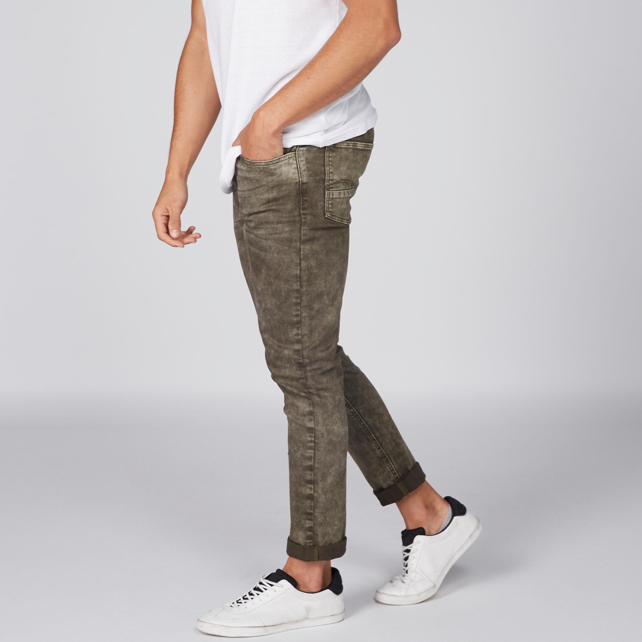 بنطال جينز طويل بجيوب من لي كوبر-men-clothing-bottoms-jeans-image-3
