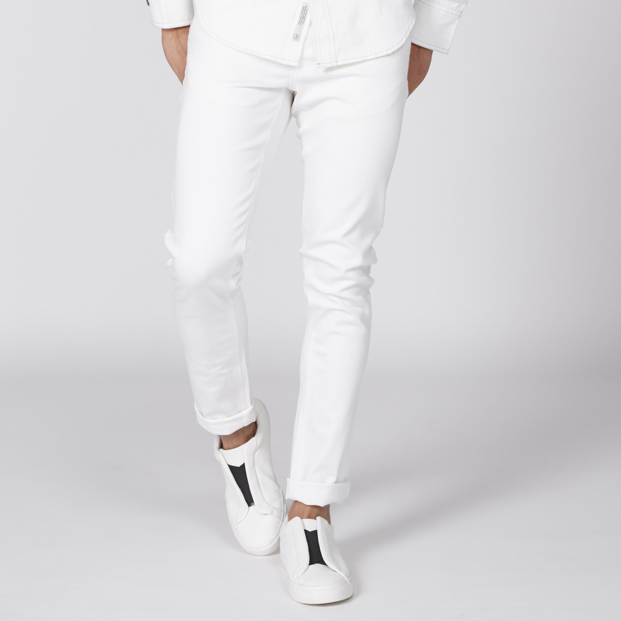 بنطال جينز طويل بزر إغلاق من لي كوبر-men-clothing-bottoms-jeans-image-1