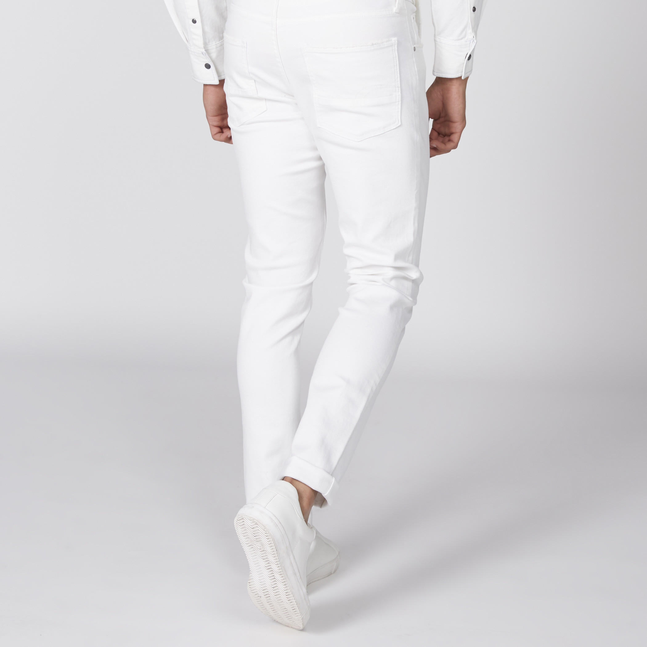 بنطال جينز طويل بزر إغلاق من لي كوبر-men-clothing-bottoms-jeans-image-5