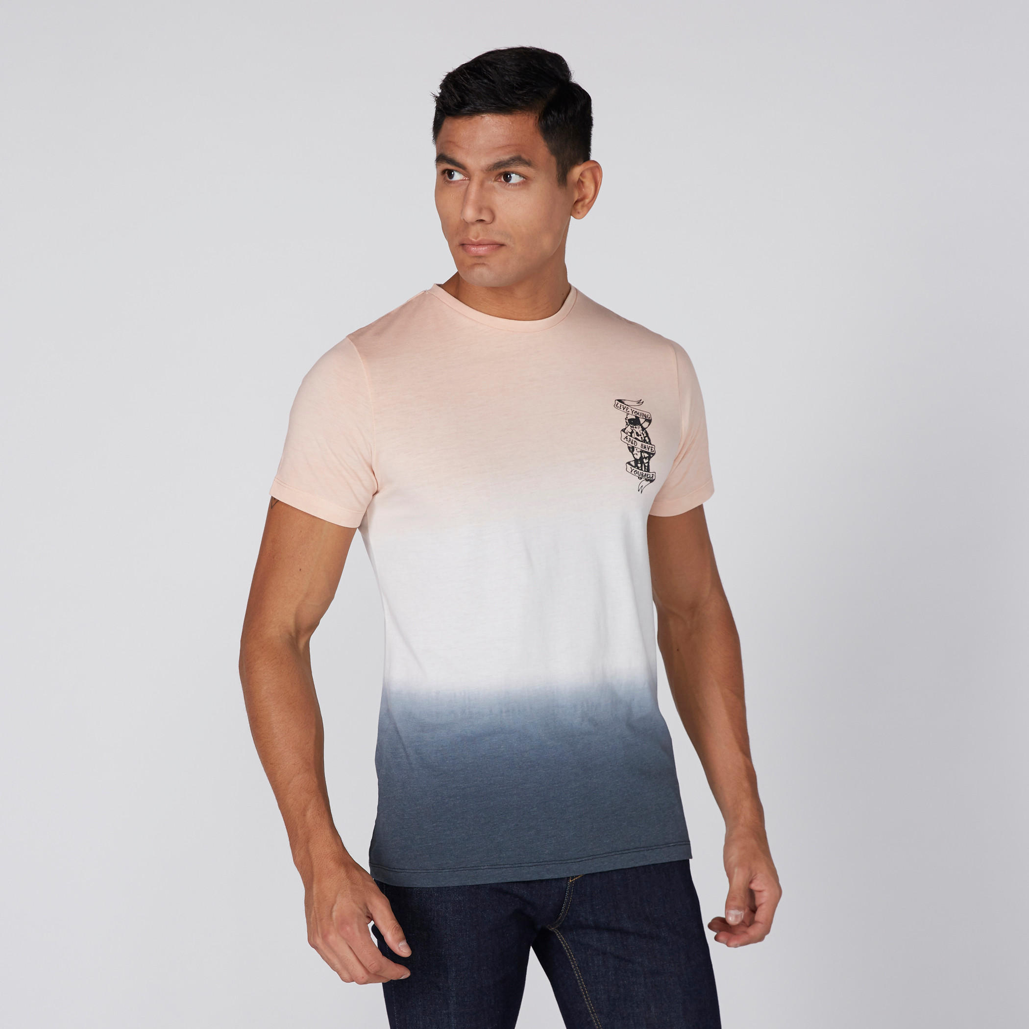 تيشيرت بياقة مستديرة وأكمام قصيرة وطبعات من لي كوبر-men-clothing-tshirtsandpolos-tshirts-image-1