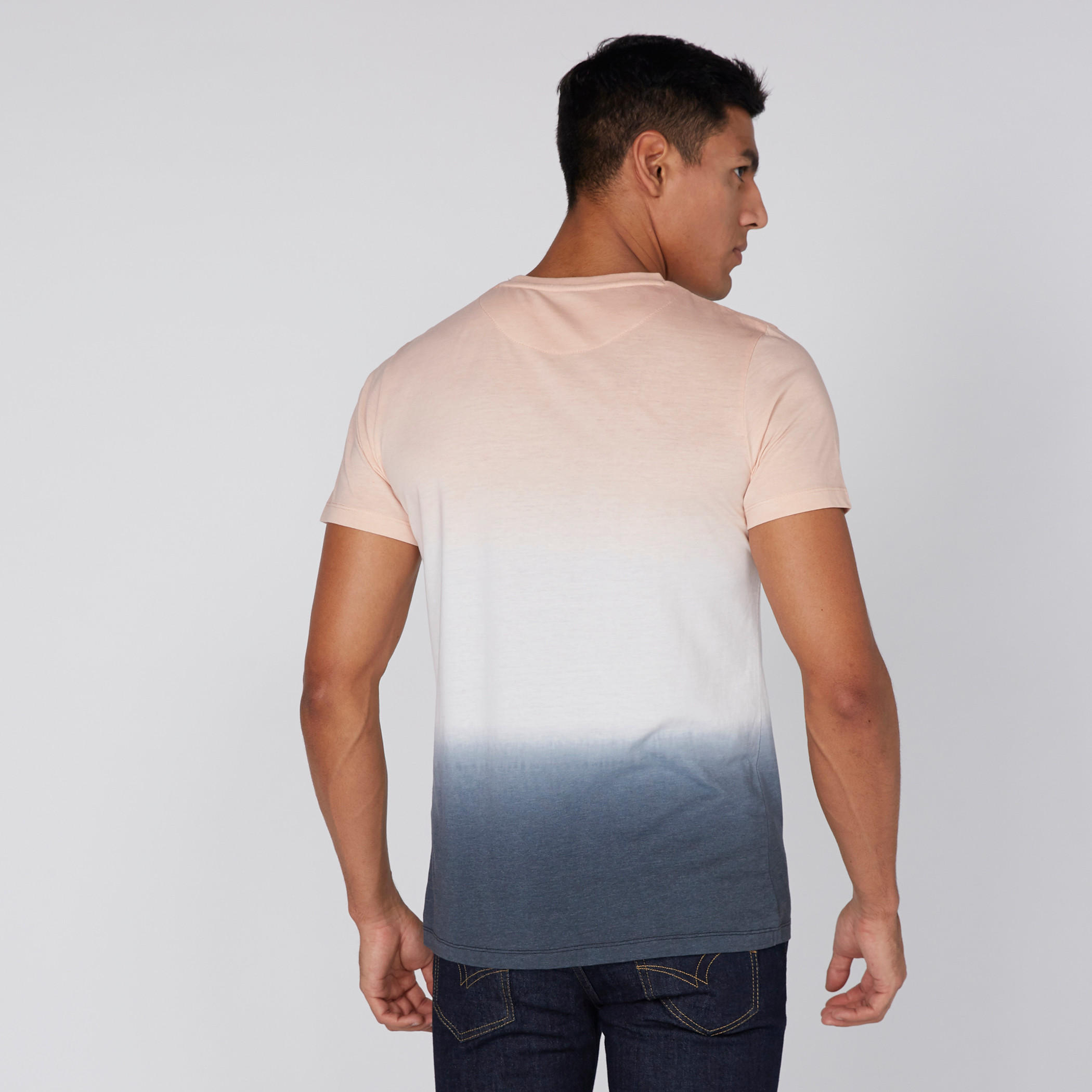تيشيرت بياقة مستديرة وأكمام قصيرة وطبعات من لي كوبر-men-clothing-tshirtsandpolos-tshirts-image-3