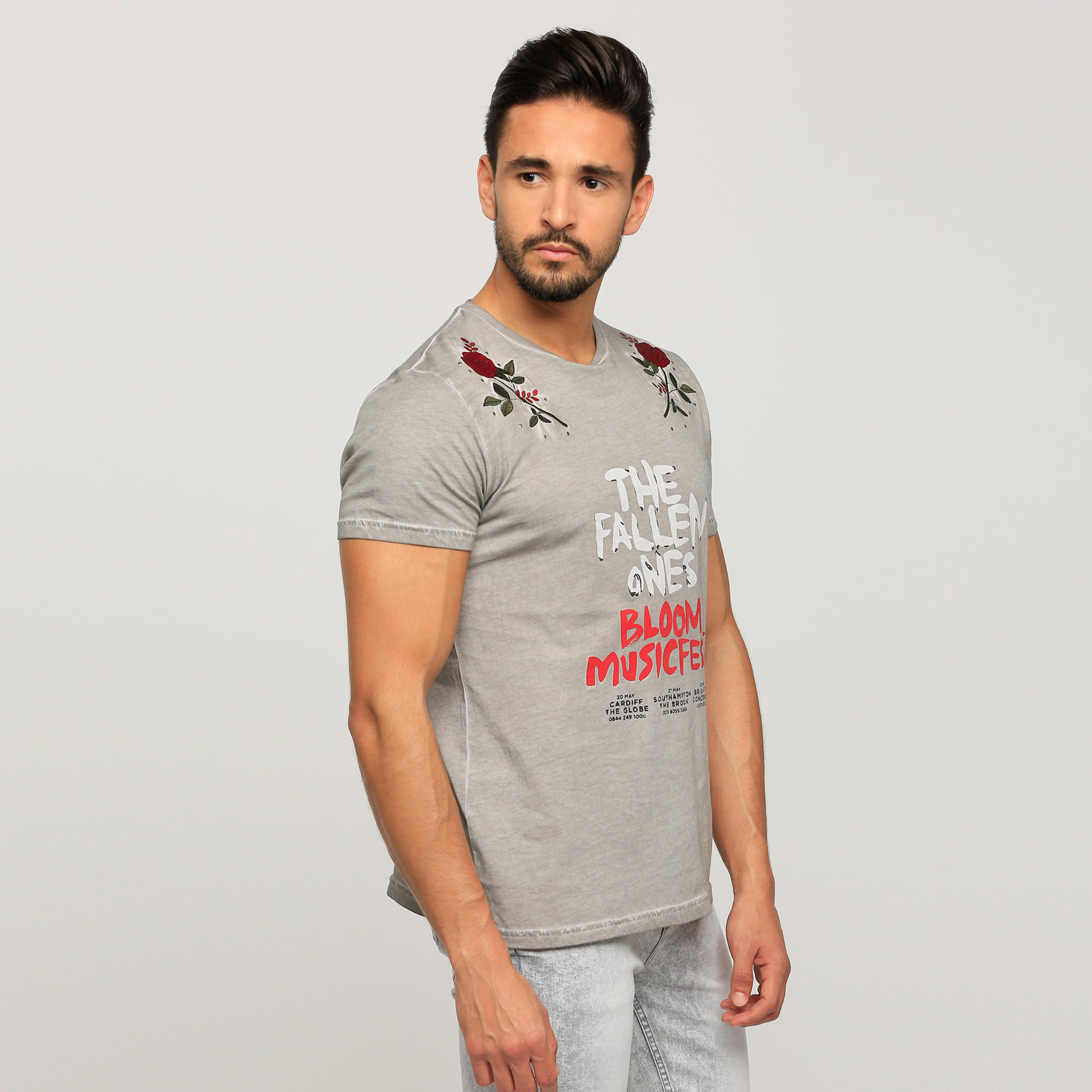 تيشيرت بياقة مستديرة وأكمام قصيرة وطبعات من لي كوبر-men-clothing-tshirtsandpolos-tshirts-image-3