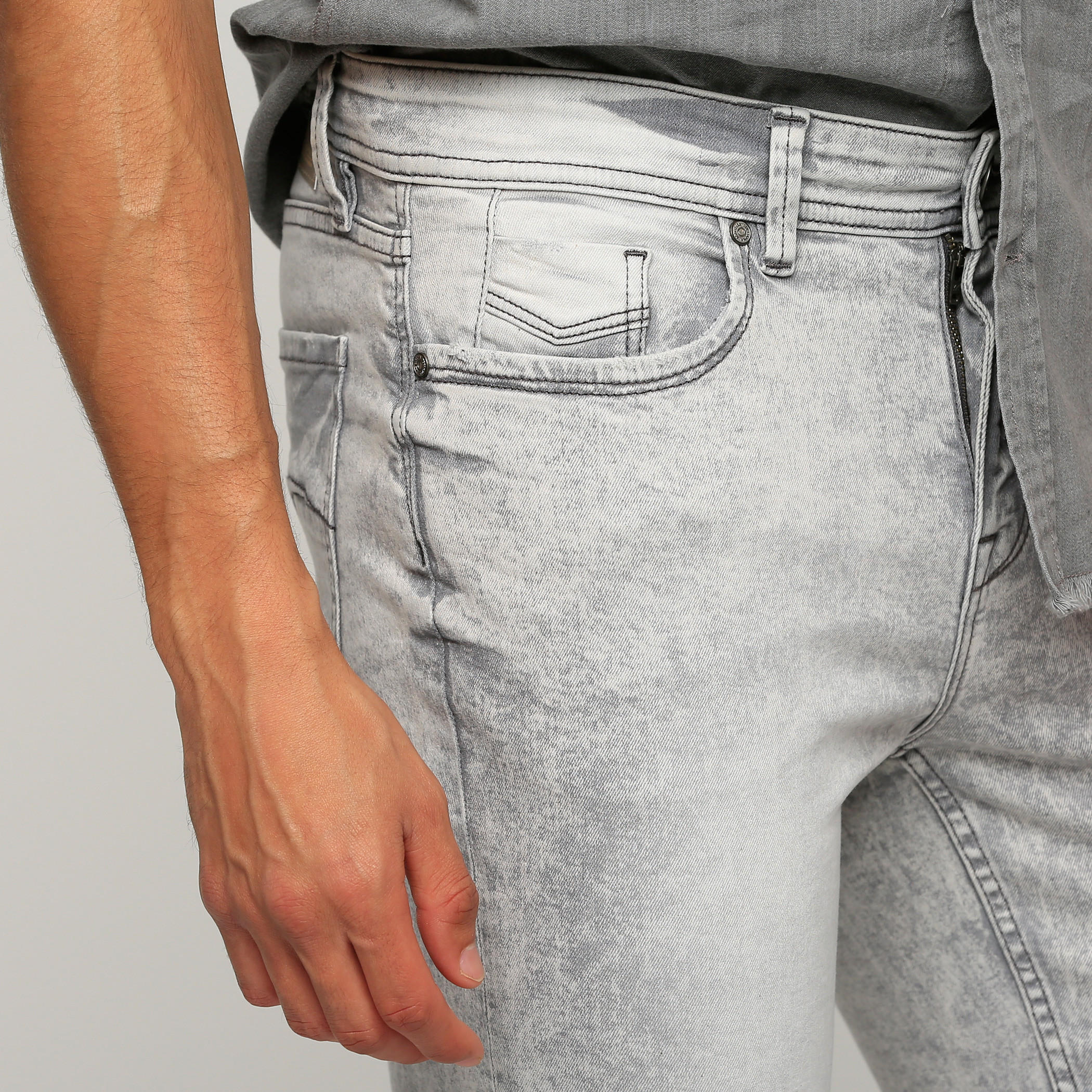 بنطال جينز طويل بجيوب من لي كوبر-men-clothing-bottoms-jeans-image-4