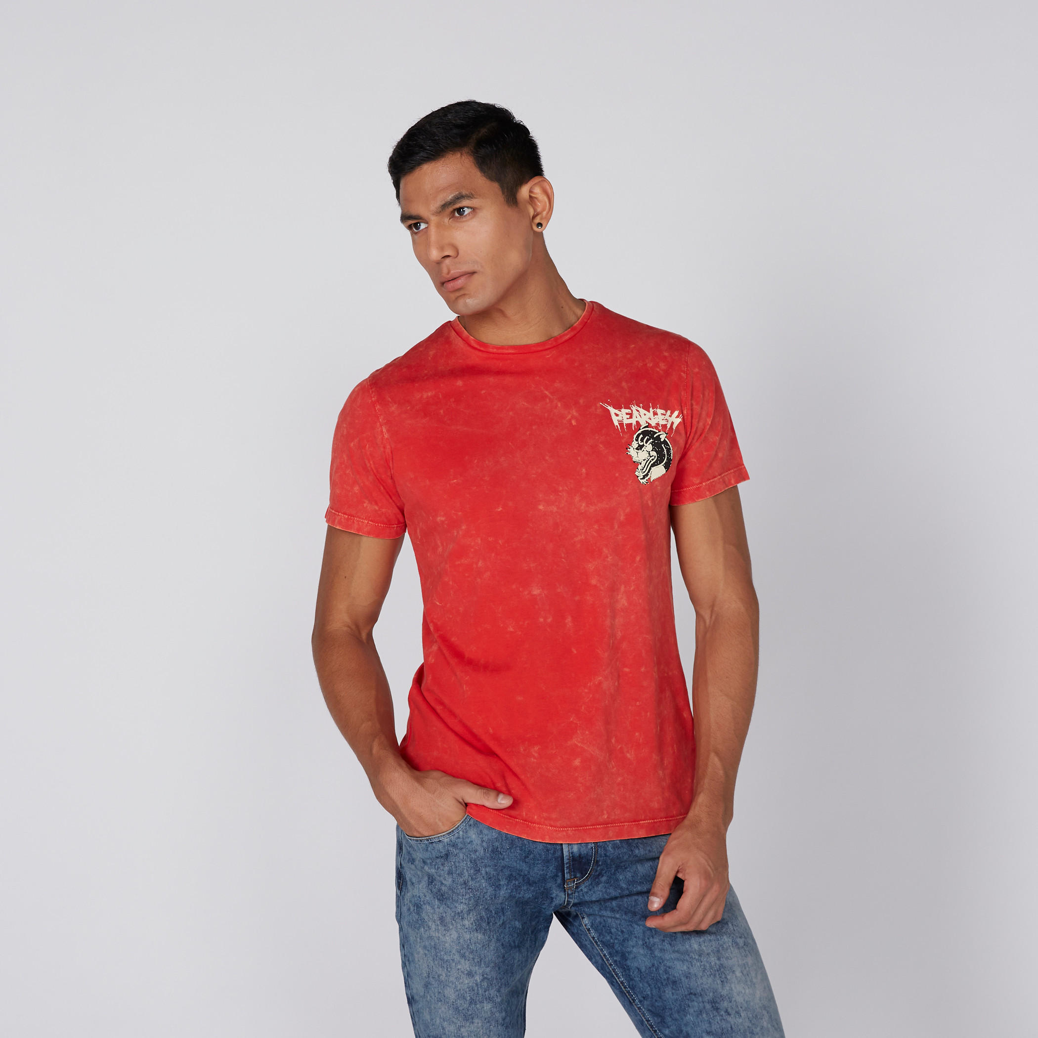 تيشيرت بياقة مستديرة وأكمام قصيرة وطبعات من لي كوبر-men-clothing-tshirtsandpolos-tshirts-image-4