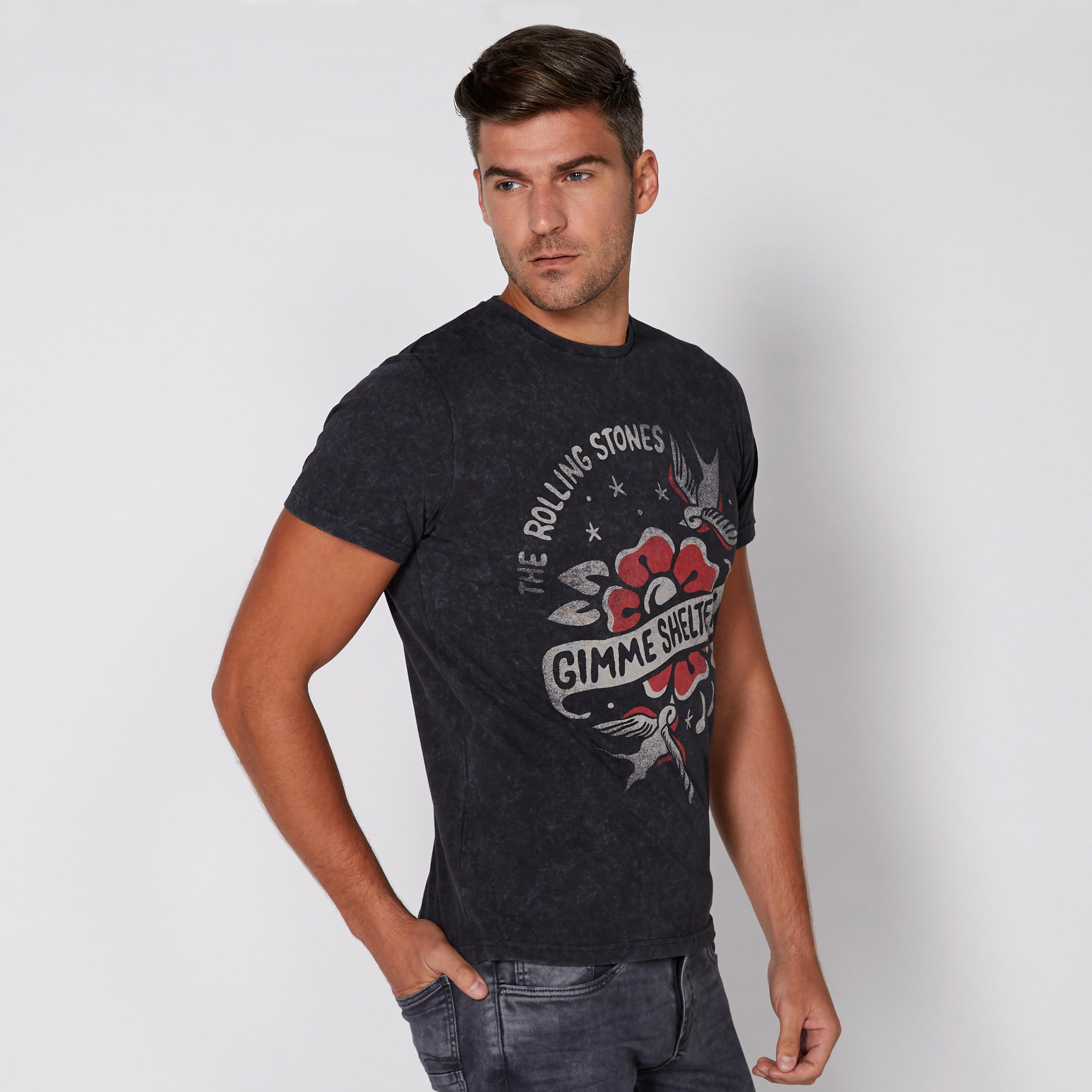 تيشيرت بياقة مستديرة وأكمام قصيرة وطبعات من لي كوبر-men-clothing-tshirtsandpolos-tshirts-image-1
