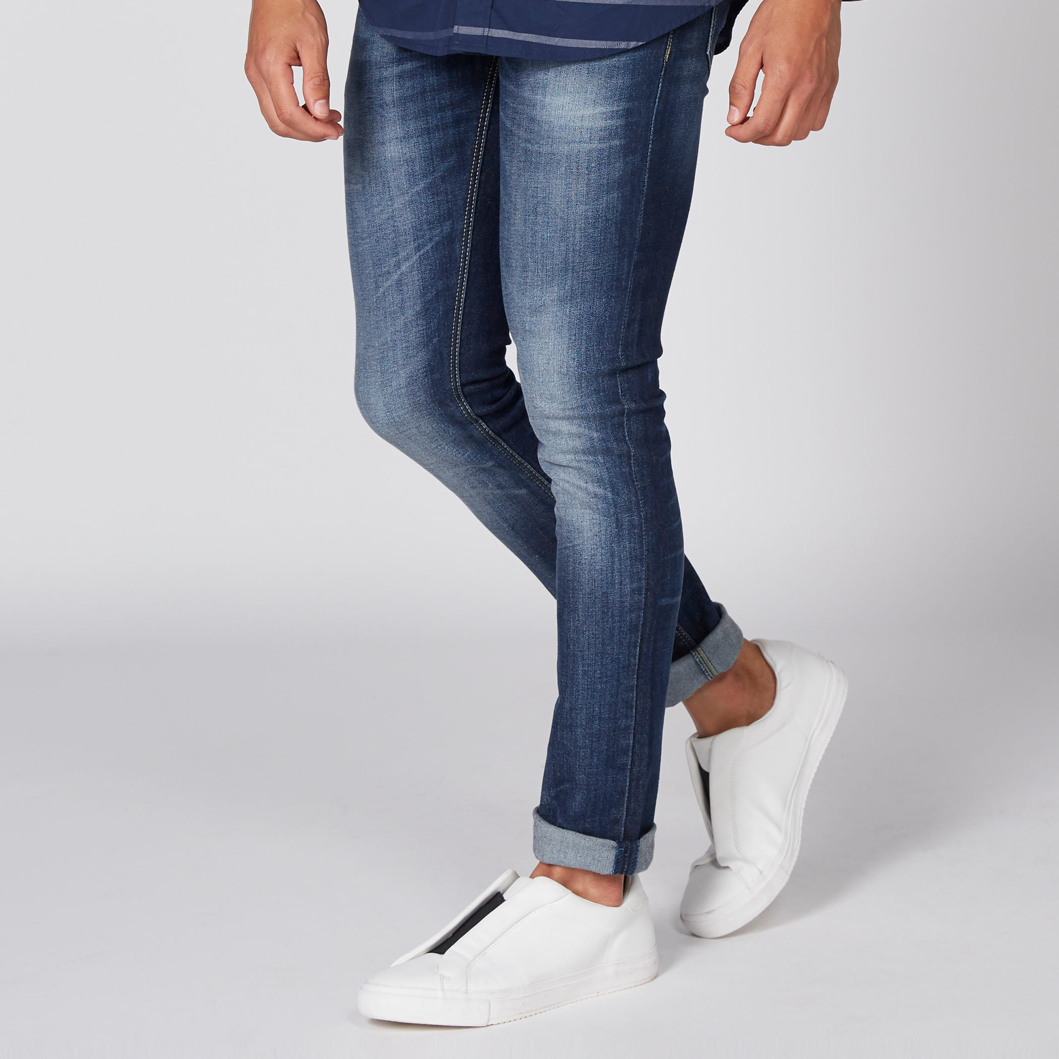 بنطال جينز طويل بجيوب من لي كوبر-men-clothing-bottoms-jeans-image-3