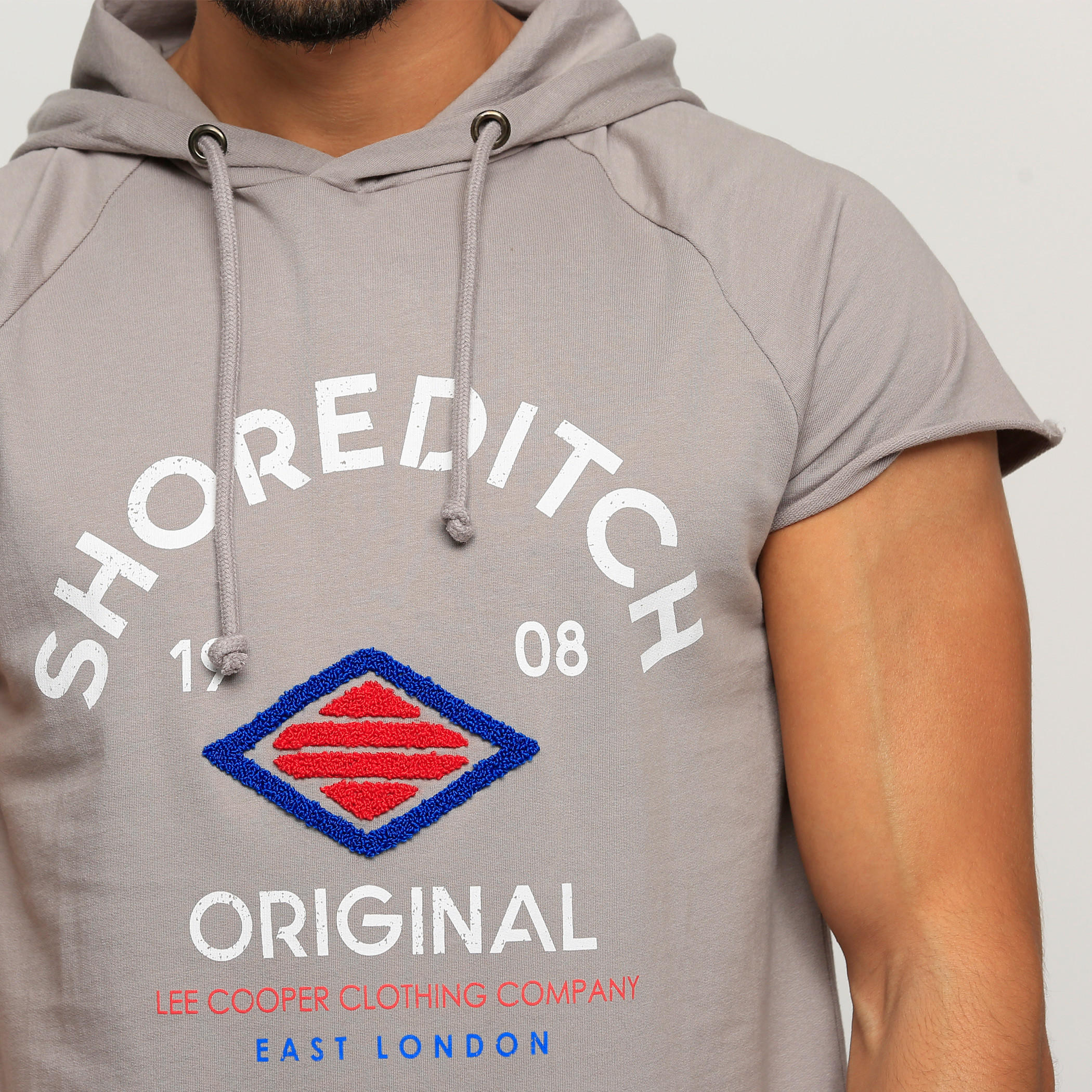 تيشيرت بطبعات وقبعة من لي كوبر-men-clothing-tshirtsandpolos-tshirts-image-4