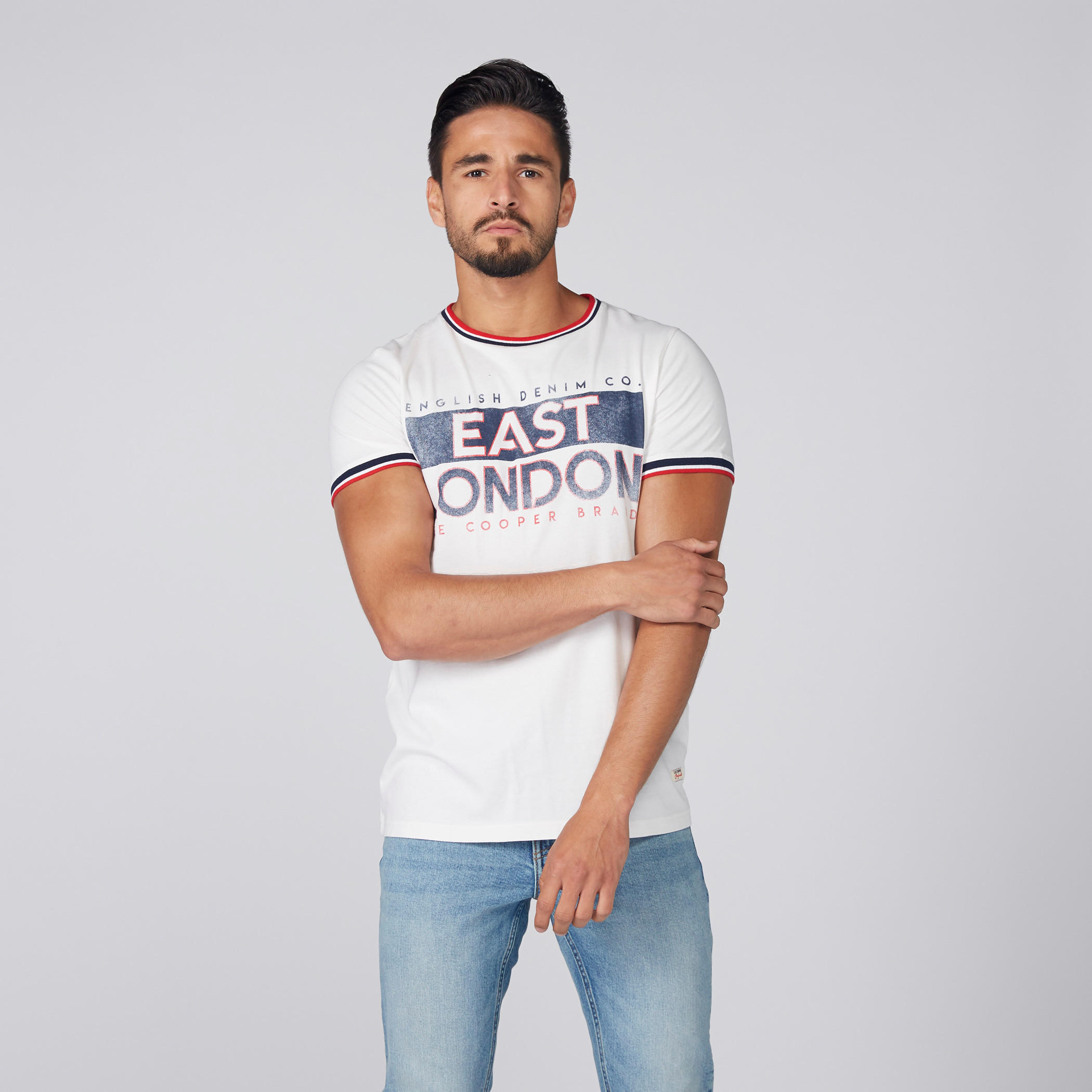 تيشيرت بياقة مستديرة وأكمام قصيرة وطبعات من لي كوبر-men-clothing-tshirtsandpolos-tshirts-image-1