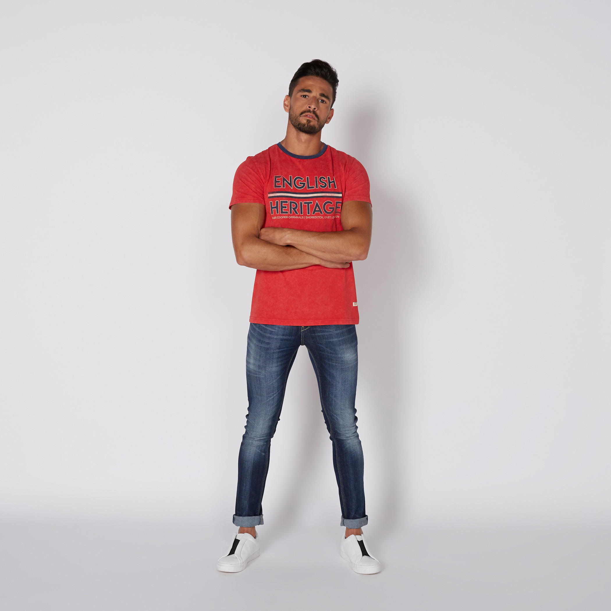تيشيرت بياقة مستديرة وأكمام قصيرة وطبعات-men-clothing-tshirtsandpolos-tshirts-image-1