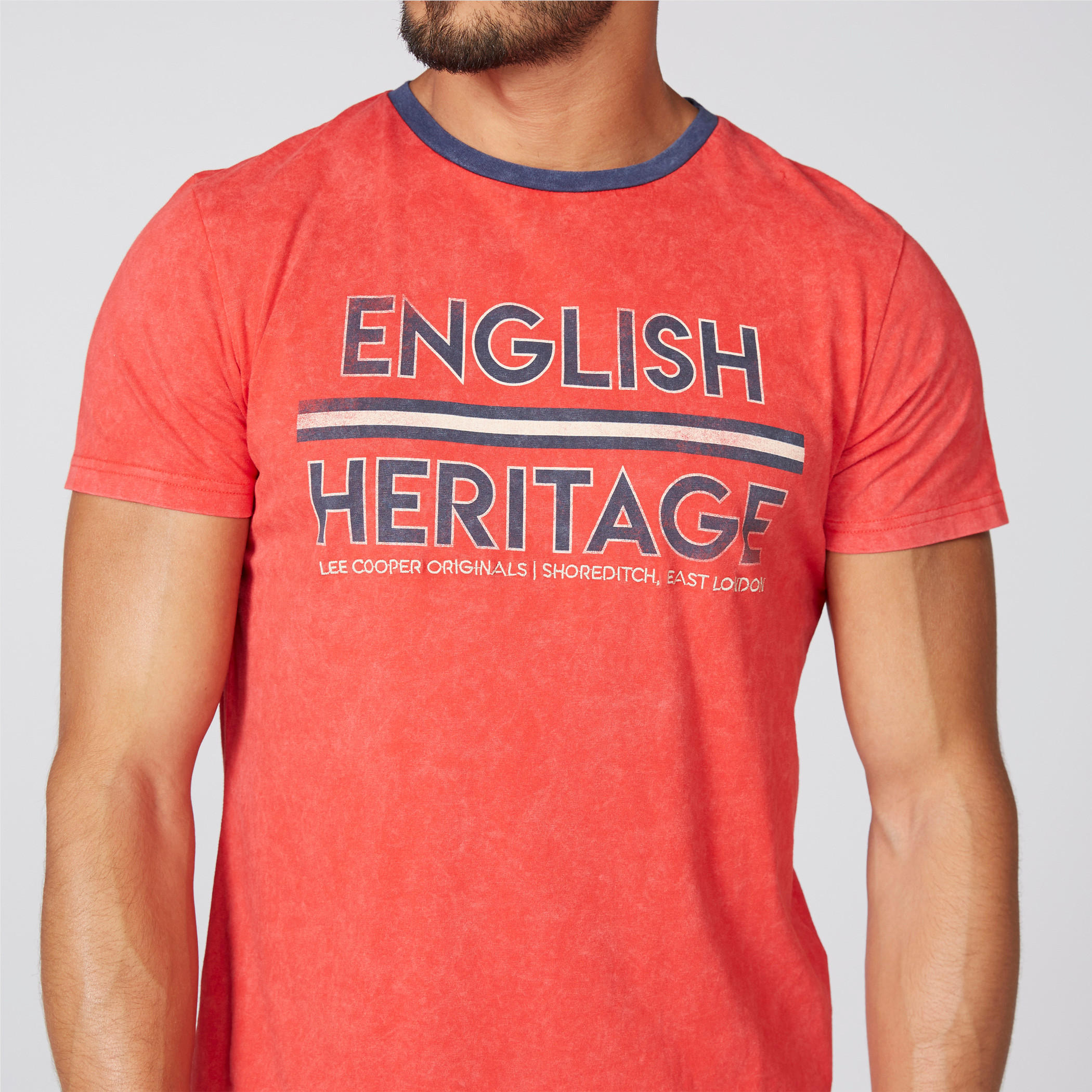 تيشيرت بياقة مستديرة وأكمام قصيرة وطبعات-men-clothing-tshirtsandpolos-tshirts-image-2
