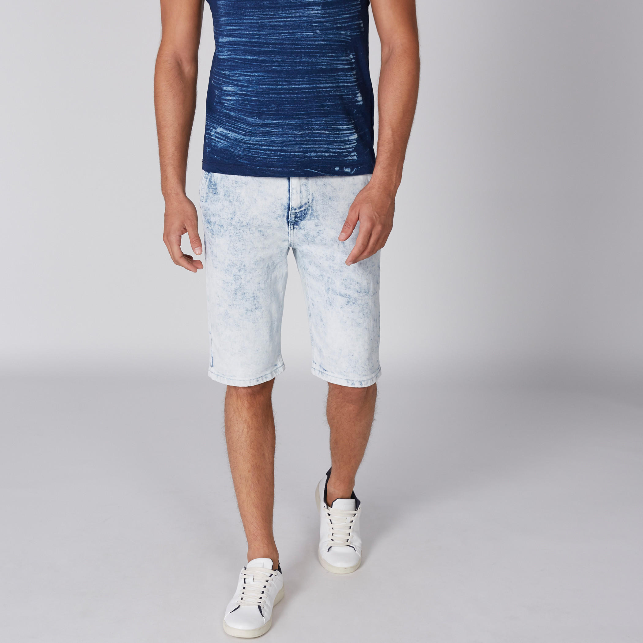 شورت بزر إغلاق وجيوب من لي كوبر-men-clothing-bottoms-shorts-image-1
