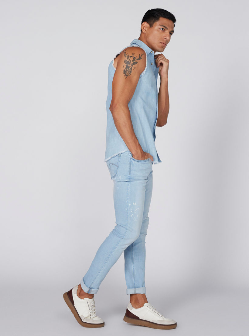 قميص من الدينم دون أكمام بقبعة قابلة للفصل من لي كوبر-men-clothing-shirts-image-5