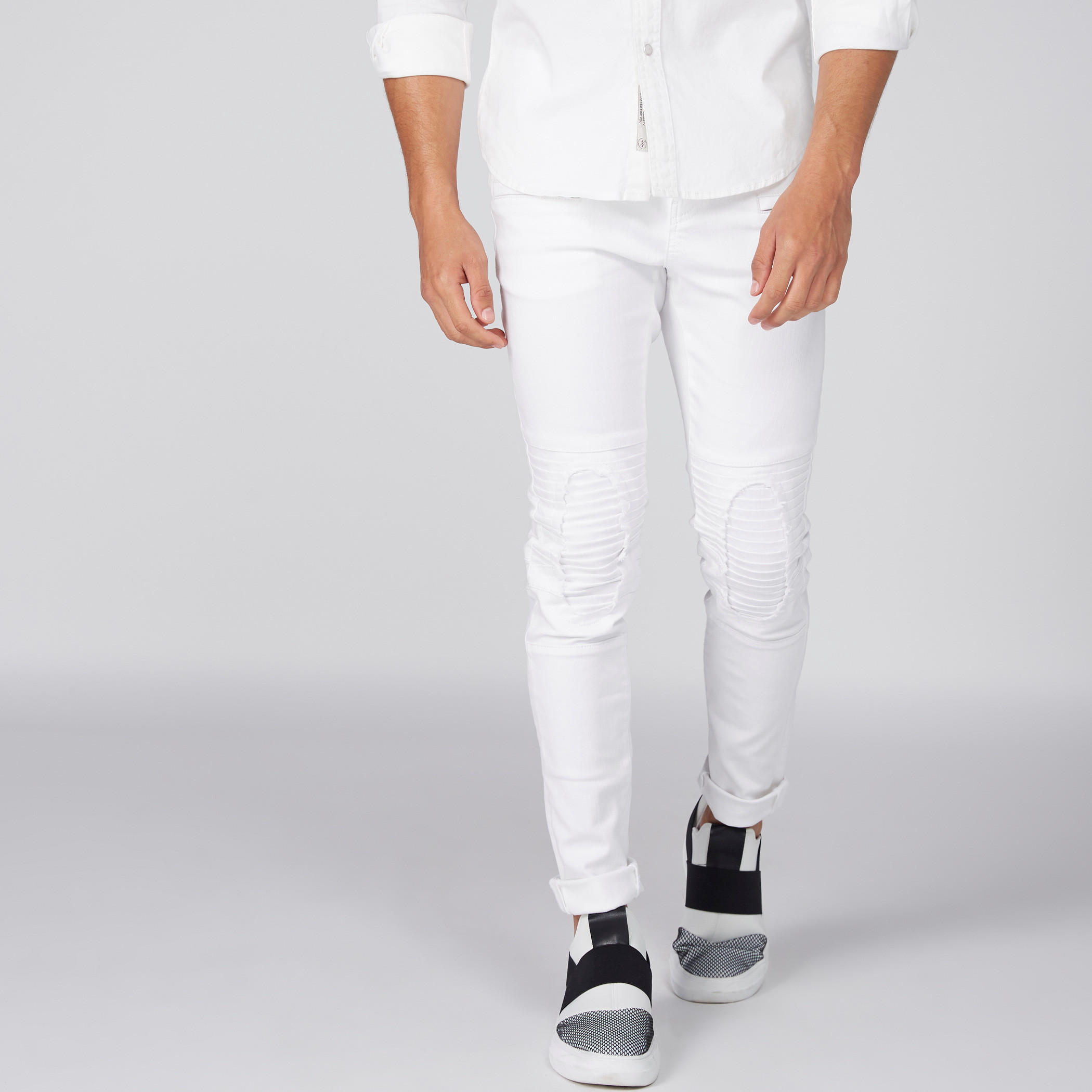 بنطال طويل بجيوب من لي كوبر-men-clothing-bottoms-trousersandchinos-trousers-image-1