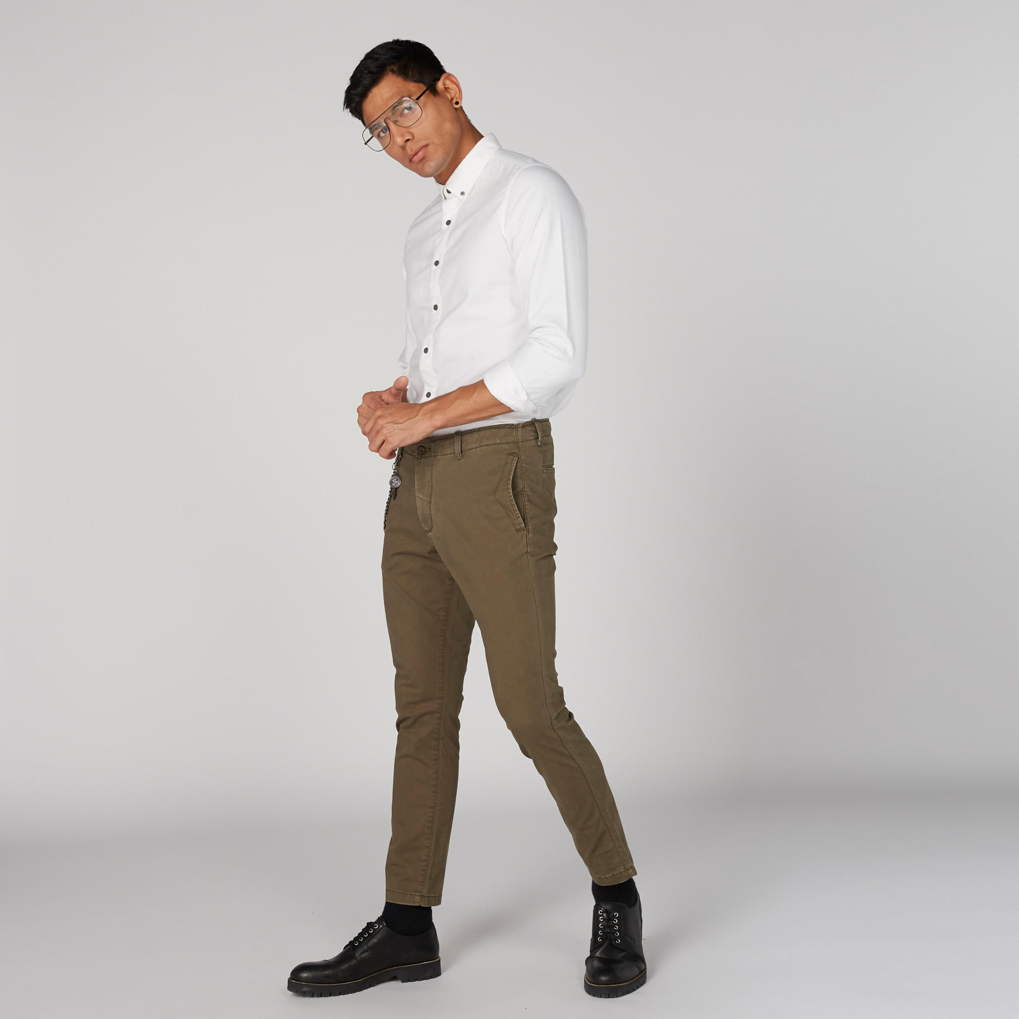 قميص بأكمام طويلة ووصلة أزرار كاملة من لي كوبر-men-clothing-shirts-image-5