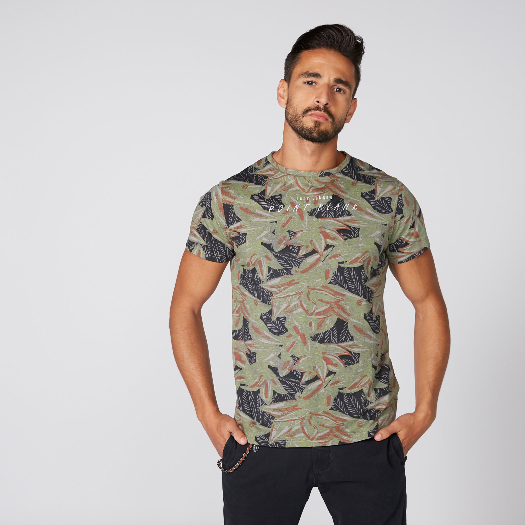 تيشيرت بياقة مستديرة وأكمام قصيرة وطبعات من لي كوبر-men-clothing-tshirtsandpolos-tshirts-image-1