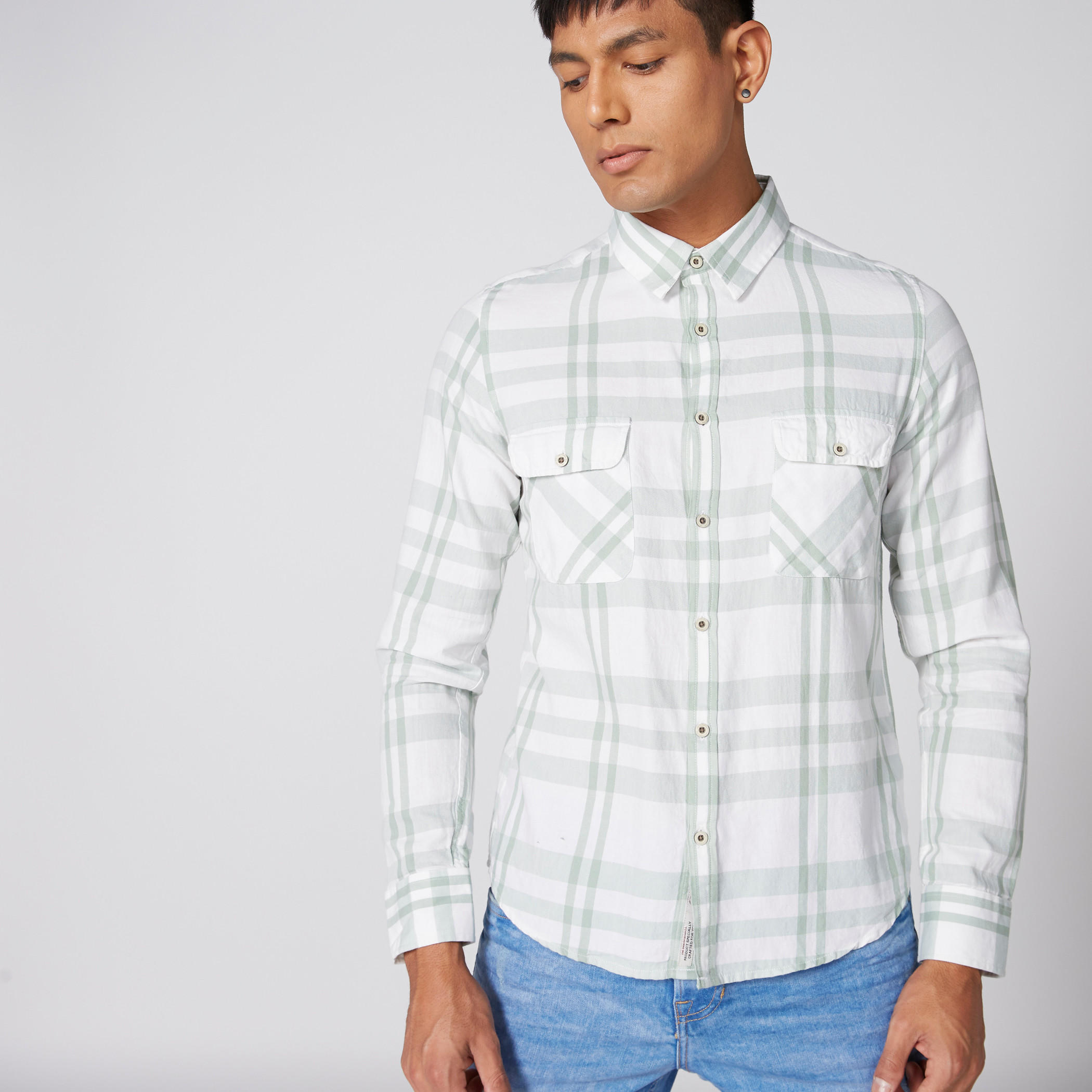 قميص كاروهات بأكمام طويلة وأزرار من لي كوبر-men-clothing-shirts-image-1