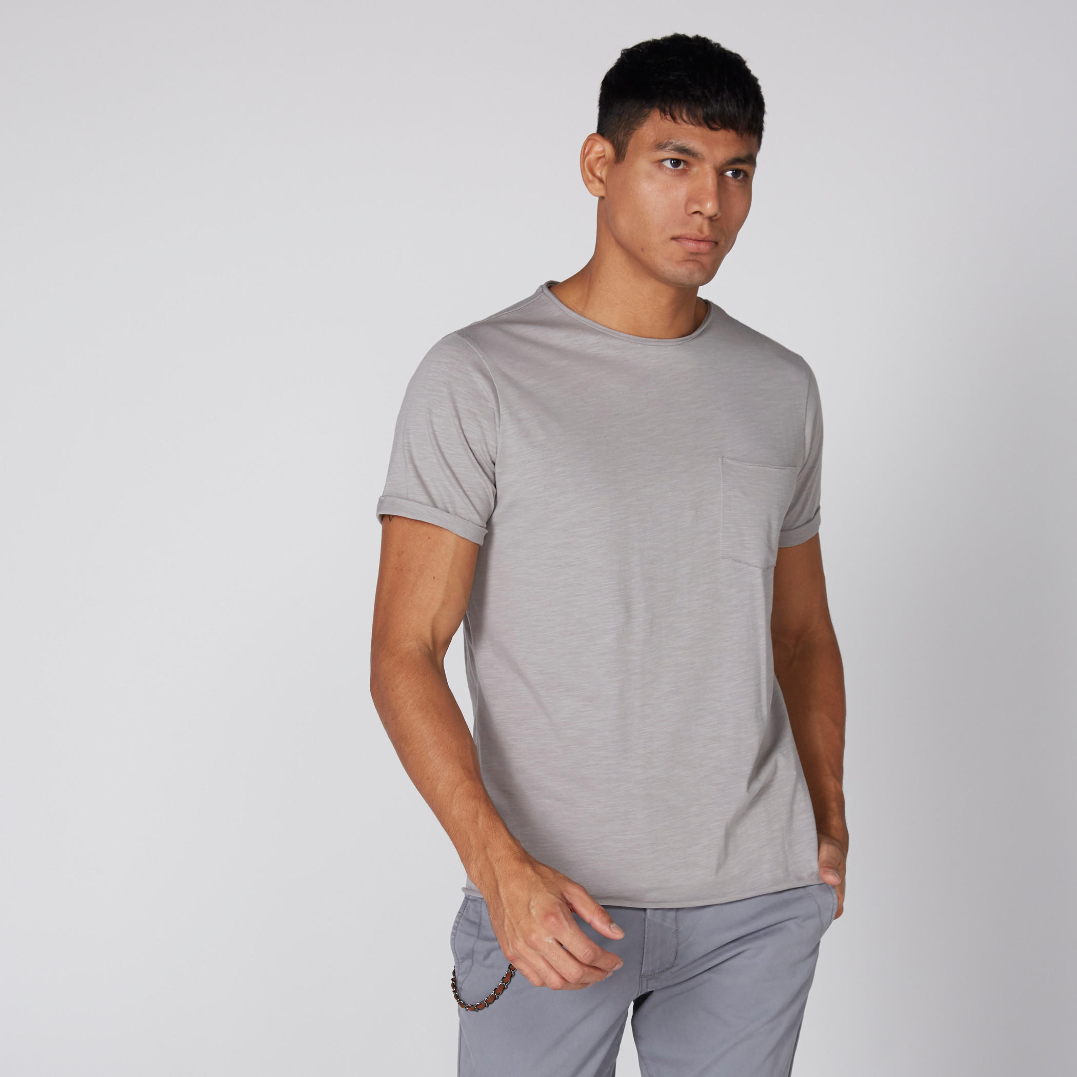 تيشيرت بياقة مستديرة وأكمام قصيرة من لي كوبر-men-clothing-tshirtsandpolos-tshirts-image-1