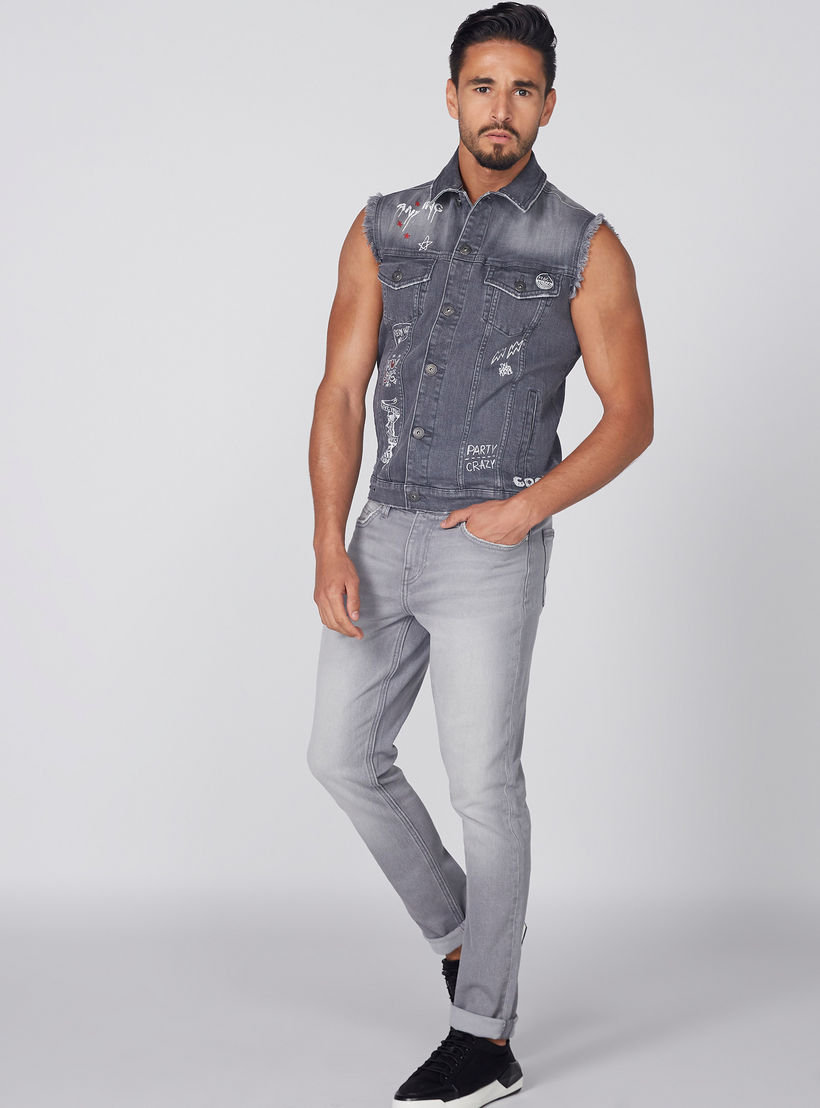 بنطال جينز طويل بجيب وزر إغلاق من لي كوبر-men-clothing-bottoms-jeans-image-2