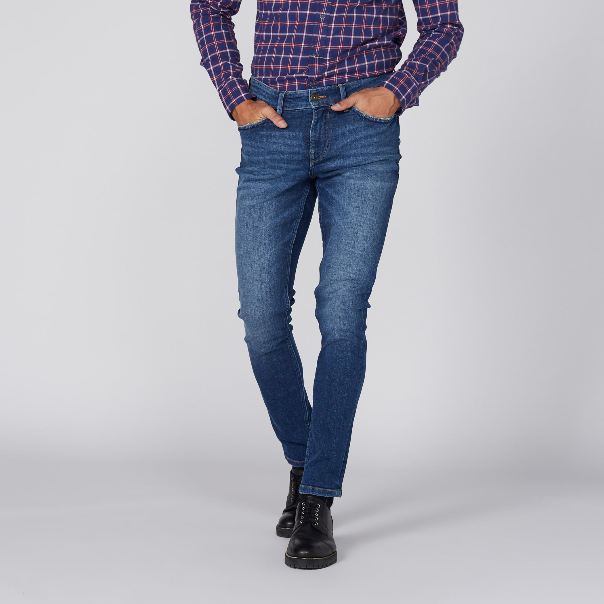 بنطال جينز طويل بزر إغلاق وجيوب من لي كوبر-men-clothing-bottoms-jeans-image-2
