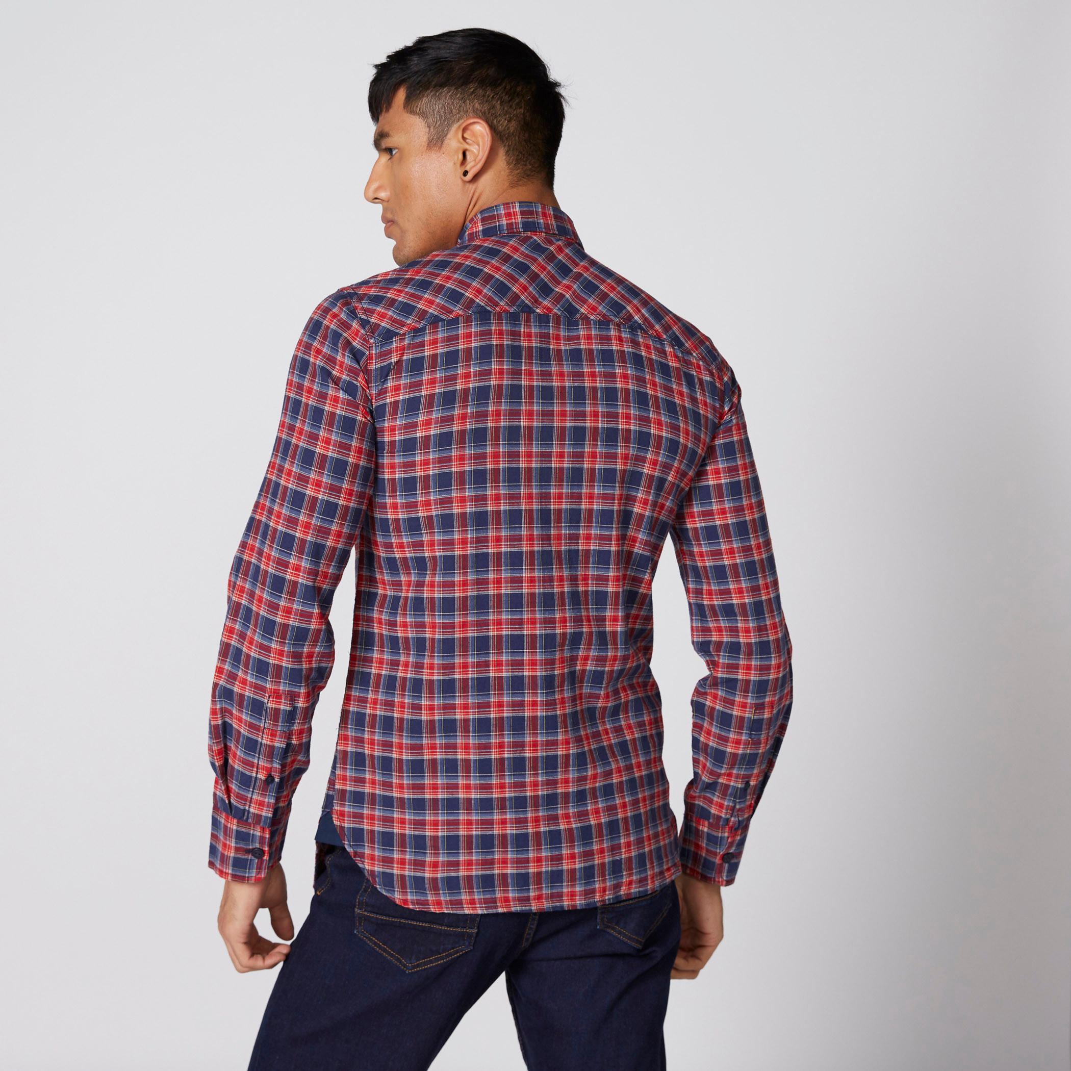 قميص كاروهات بجيوب وأكمام طويلة من لي كوبر-men-clothing-shirts-image-2