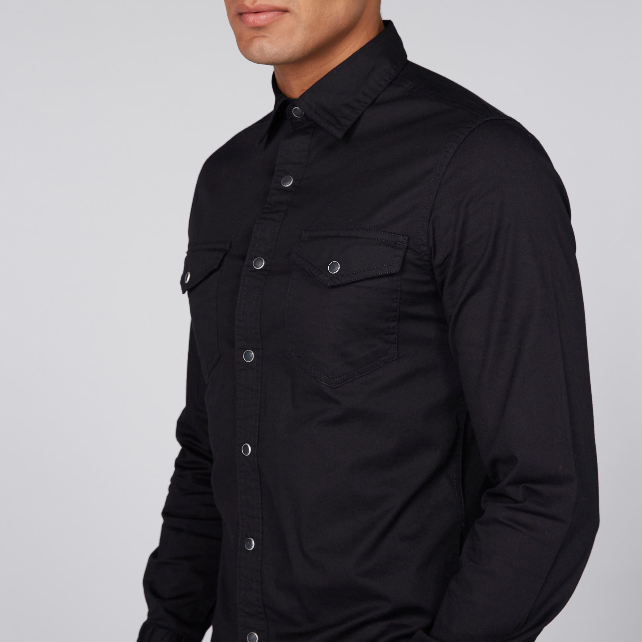قميص بأكمام طويلة وجيب على الصدر من لي كوبر-men-clothing-shirts-image-2