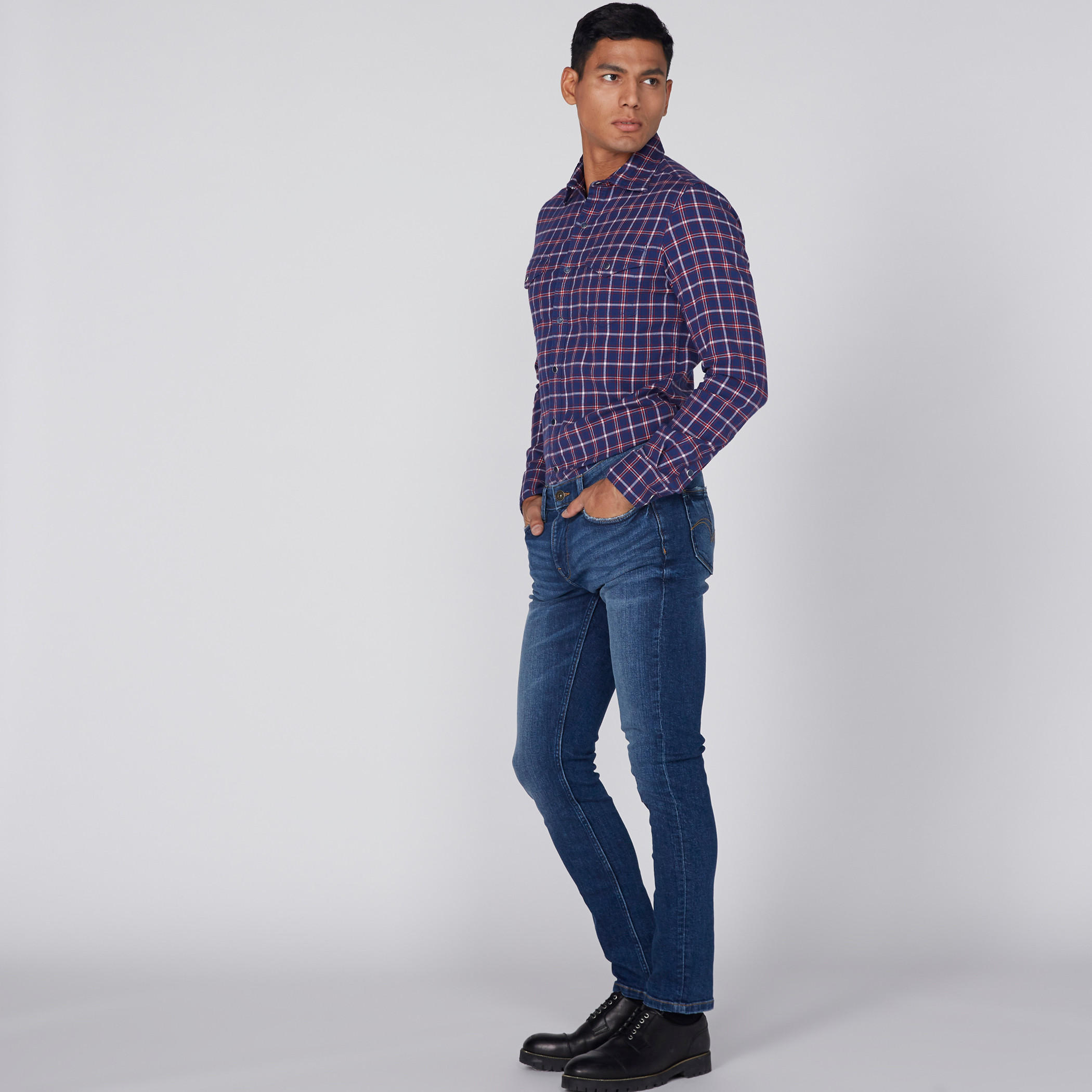 قميص كاروهات بأكمام طويلة ووصلة أزرار كاملة من لي كوبر-men-clothing-shirts-image-3