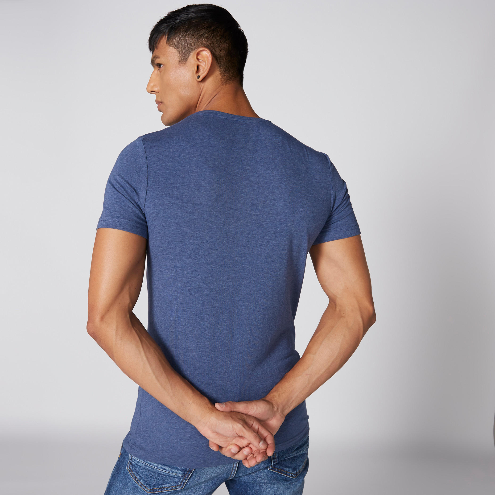تيشيرت بياقة مستديرة وأكمام قصيرة من لي كوبر-men-clothing-tshirtsandpolos-tshirts-image-2