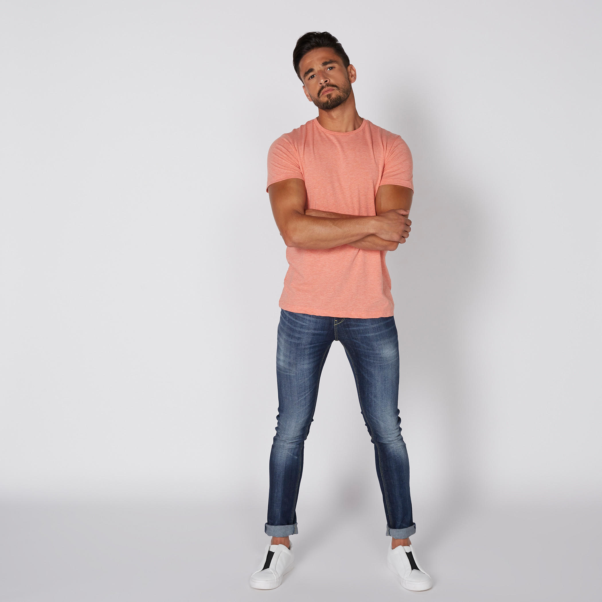 تيشيرت بياقة مستديرة وأكمام قصيرة من لي كوبر-men-clothing-tshirtsandpolos-tshirts-image-1