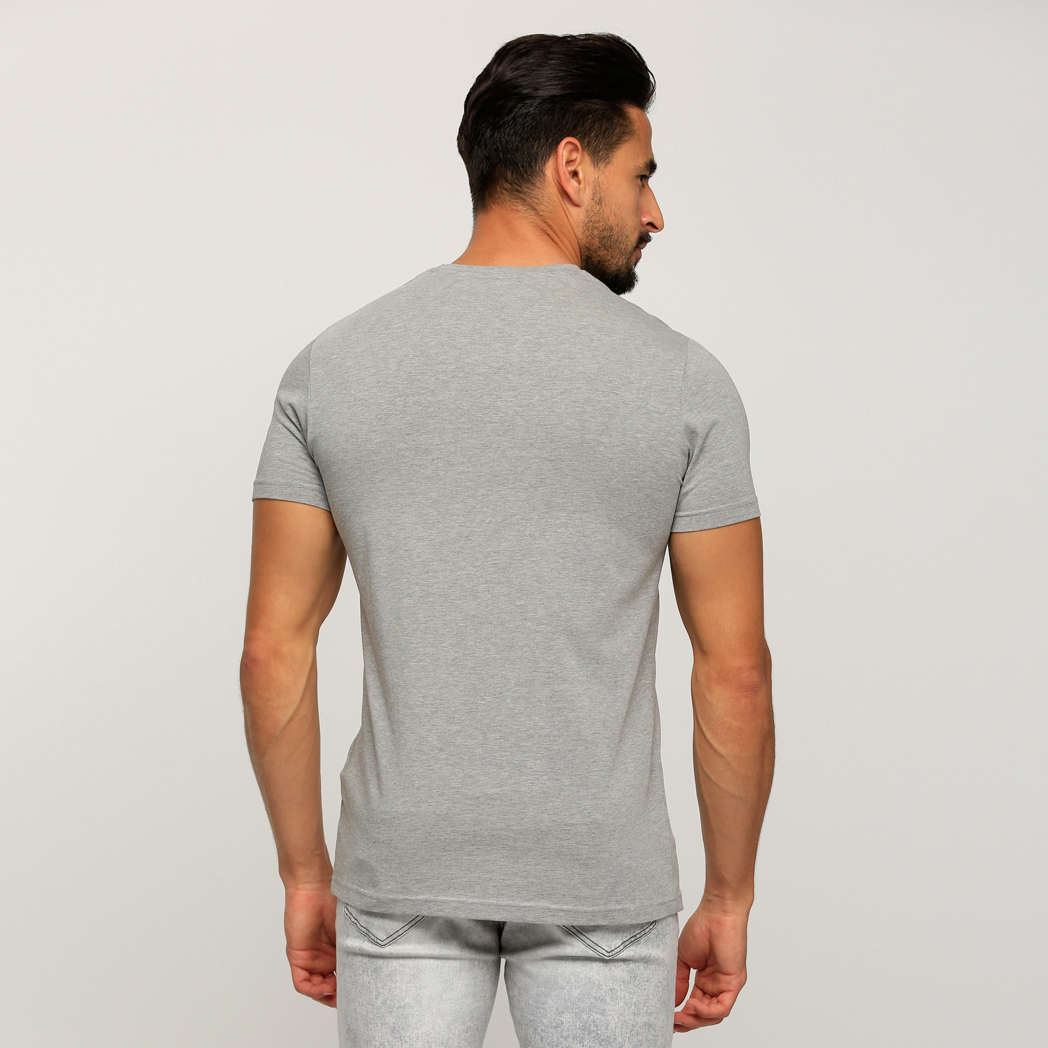 تيشيرت بياقة V وأكمام قصيرة من لي كوبر-men-clothing-tshirtsandpolos-tshirts-image-2