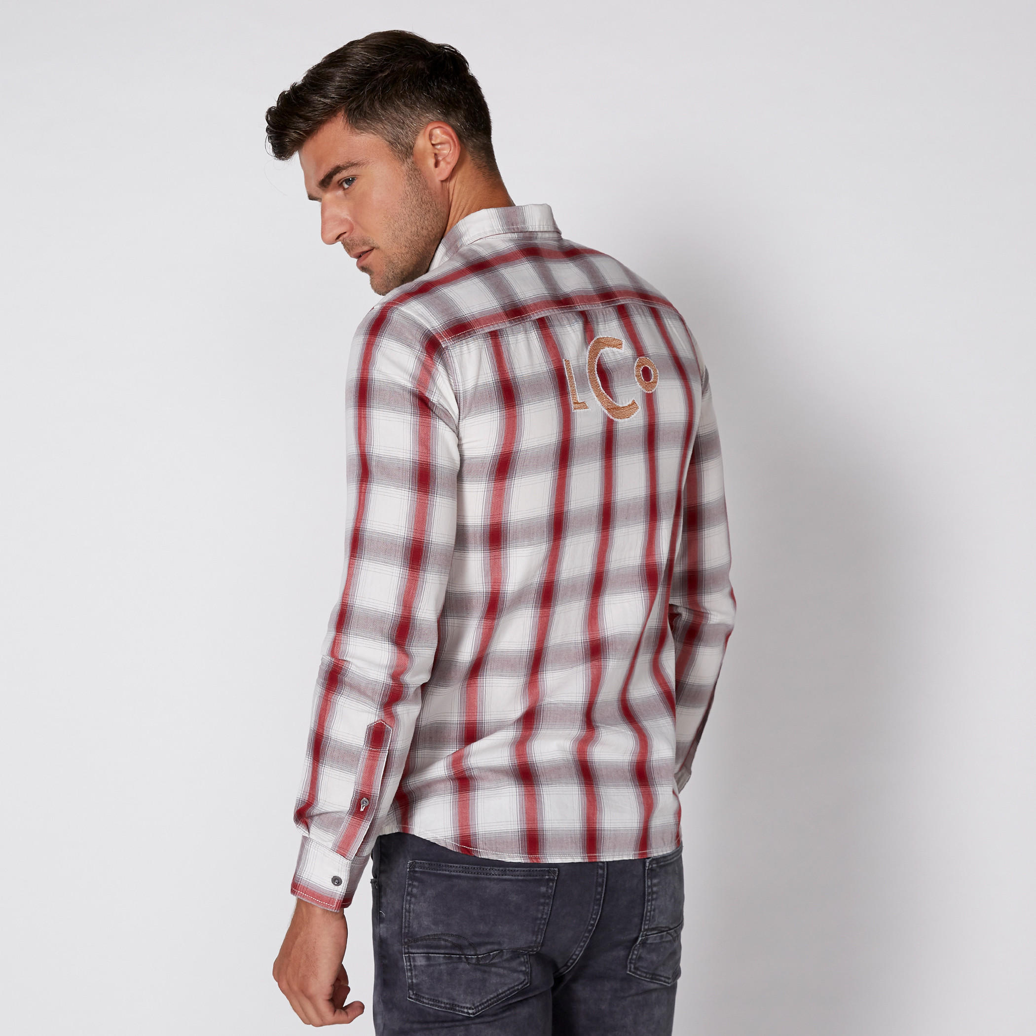 قميص كاروهات بأكمام طويلة من لي كوبر-men-clothing-shirts-image-4