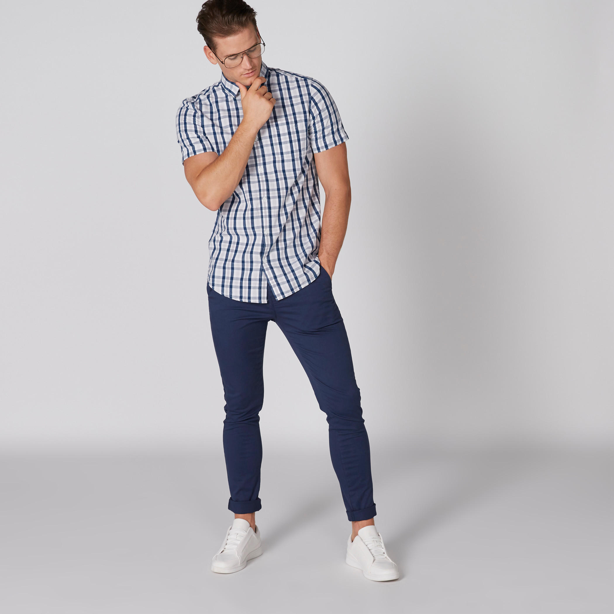 بنطال شينو طويل بجيب من لي كوبر-men-clothing-bottoms-trousersandchinos-trousers-image-1
