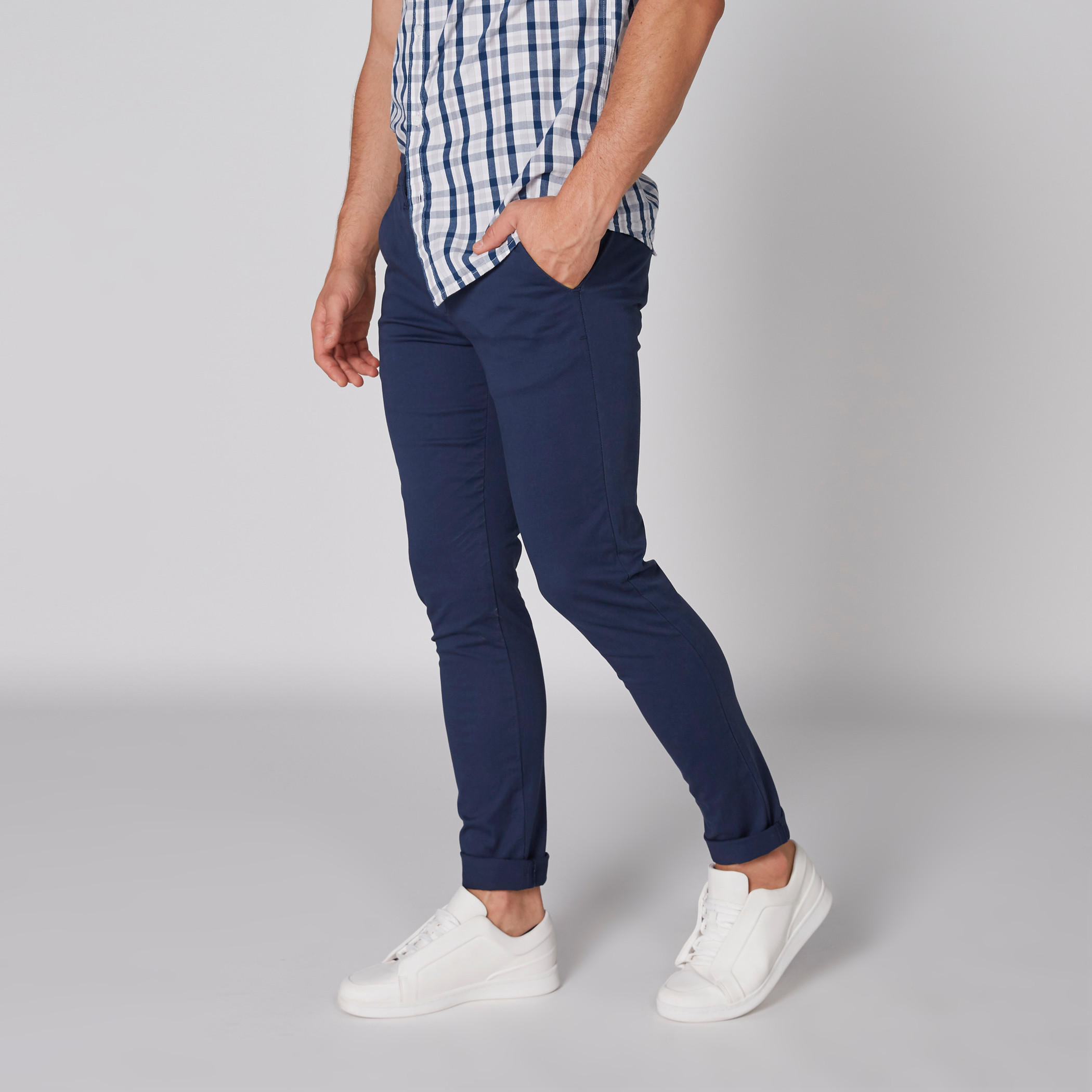 بنطال شينو طويل بجيب من لي كوبر-men-clothing-bottoms-trousersandchinos-trousers-image-3