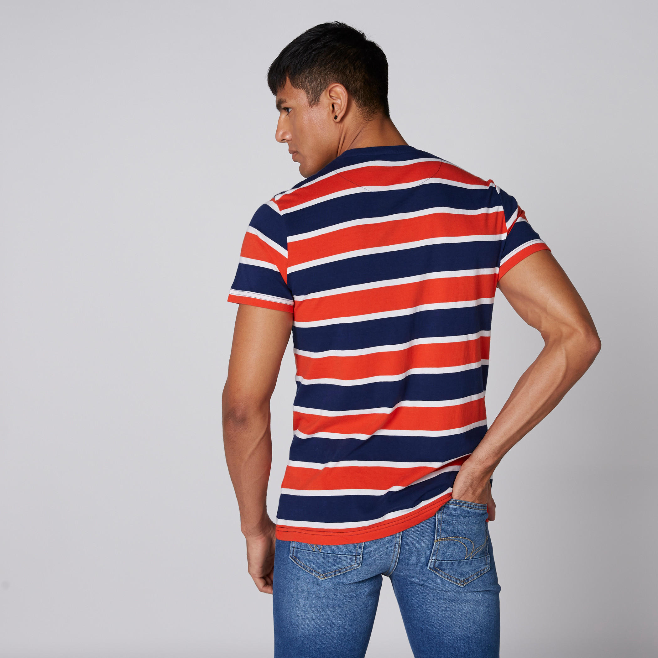 تيشيرت مقلّم بأكمام قصيرة من لي كوبر-men-clothing-tshirtsandpolos-tshirts-image-2