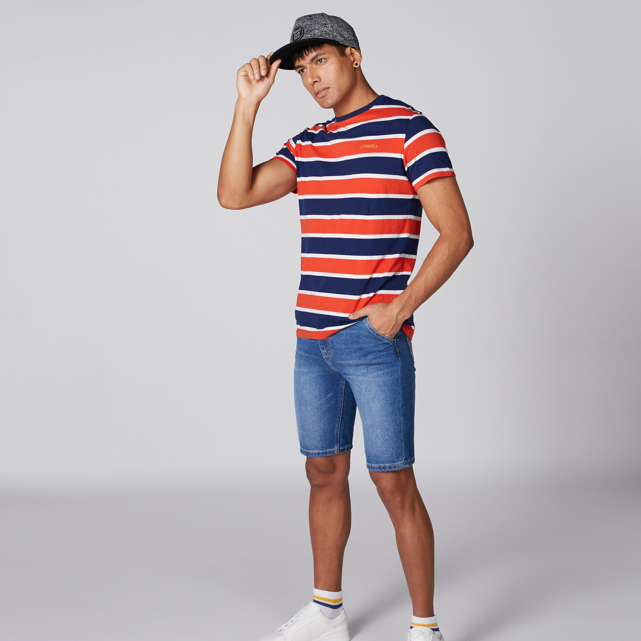 تيشيرت مقلّم بأكمام قصيرة من لي كوبر-men-clothing-tshirtsandpolos-tshirts-image-3
